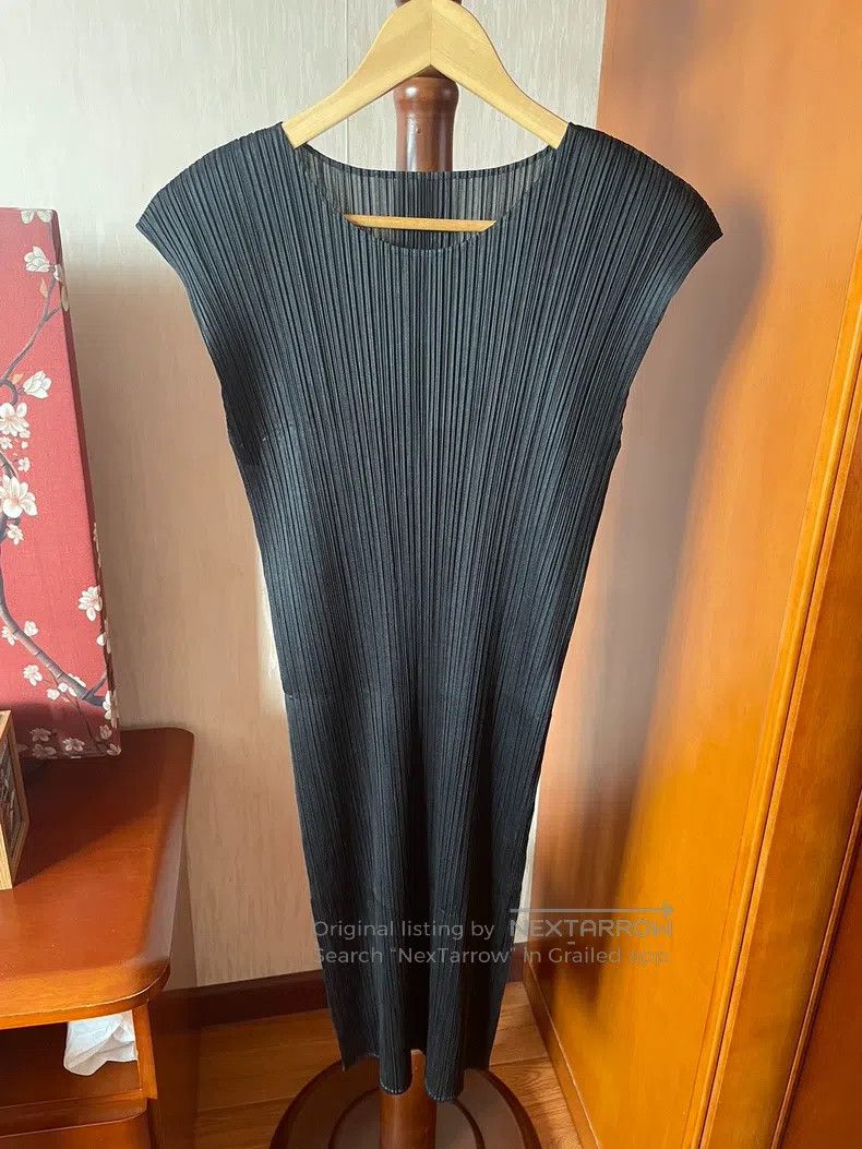 black.prom dress Black Lace Illusion One Sleeve Feather Custom Made Prom Dress