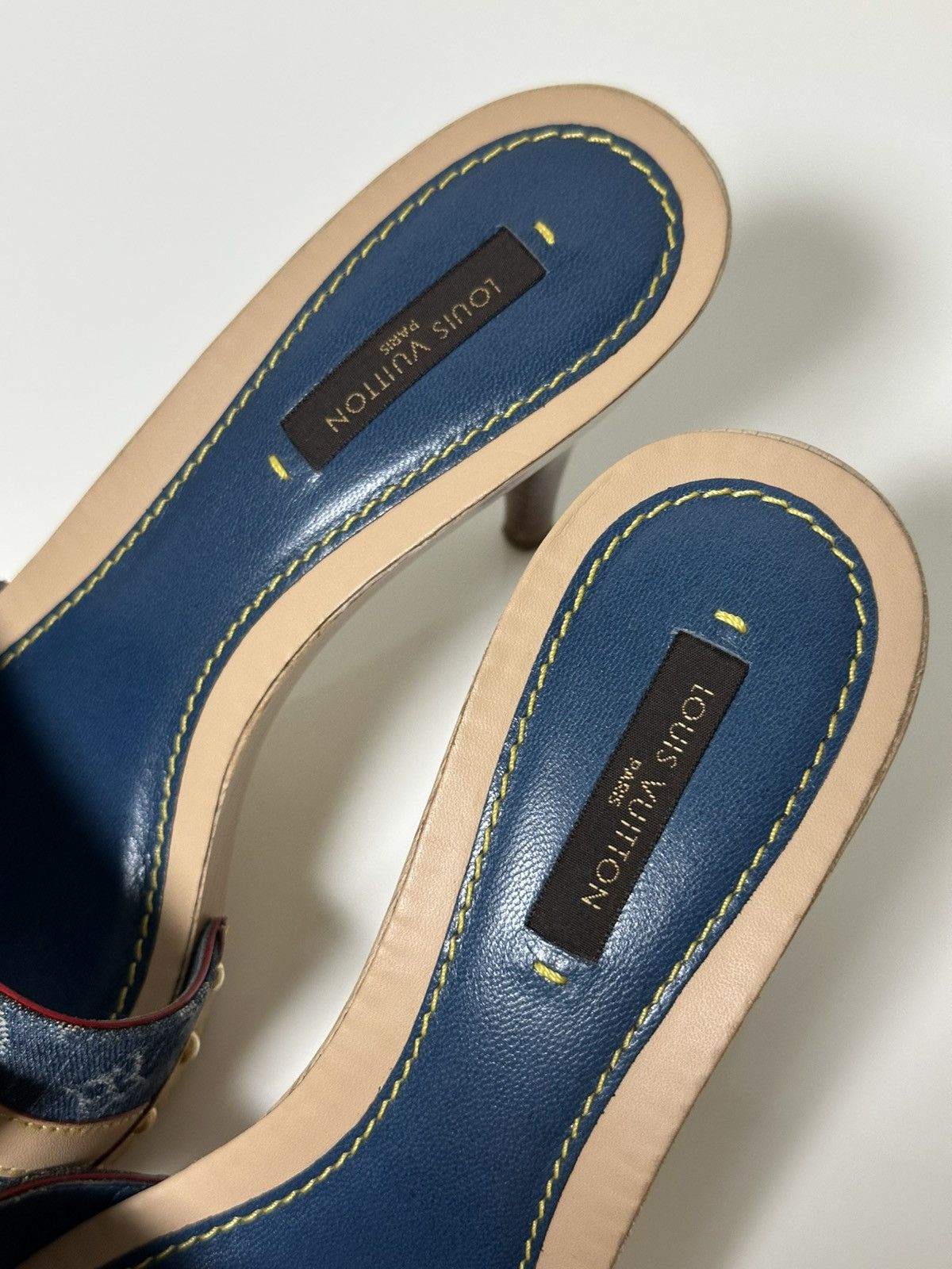 Louis Vuitton LOUIS VUITTON Monogram Denim Leather Bow Platform Sandals Size US 5 / IT 35 - 6 Thumbnail