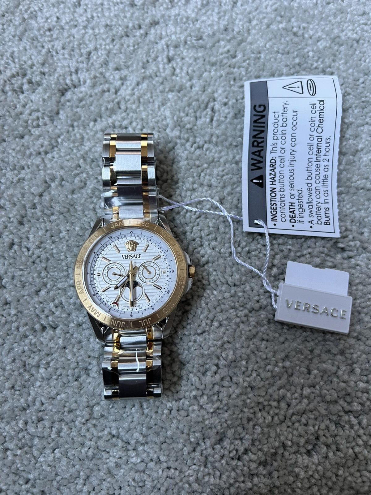 Versace V-Galaxy Moonphase - VE0K00225 Size ONE SIZE - 3 Thumbnail