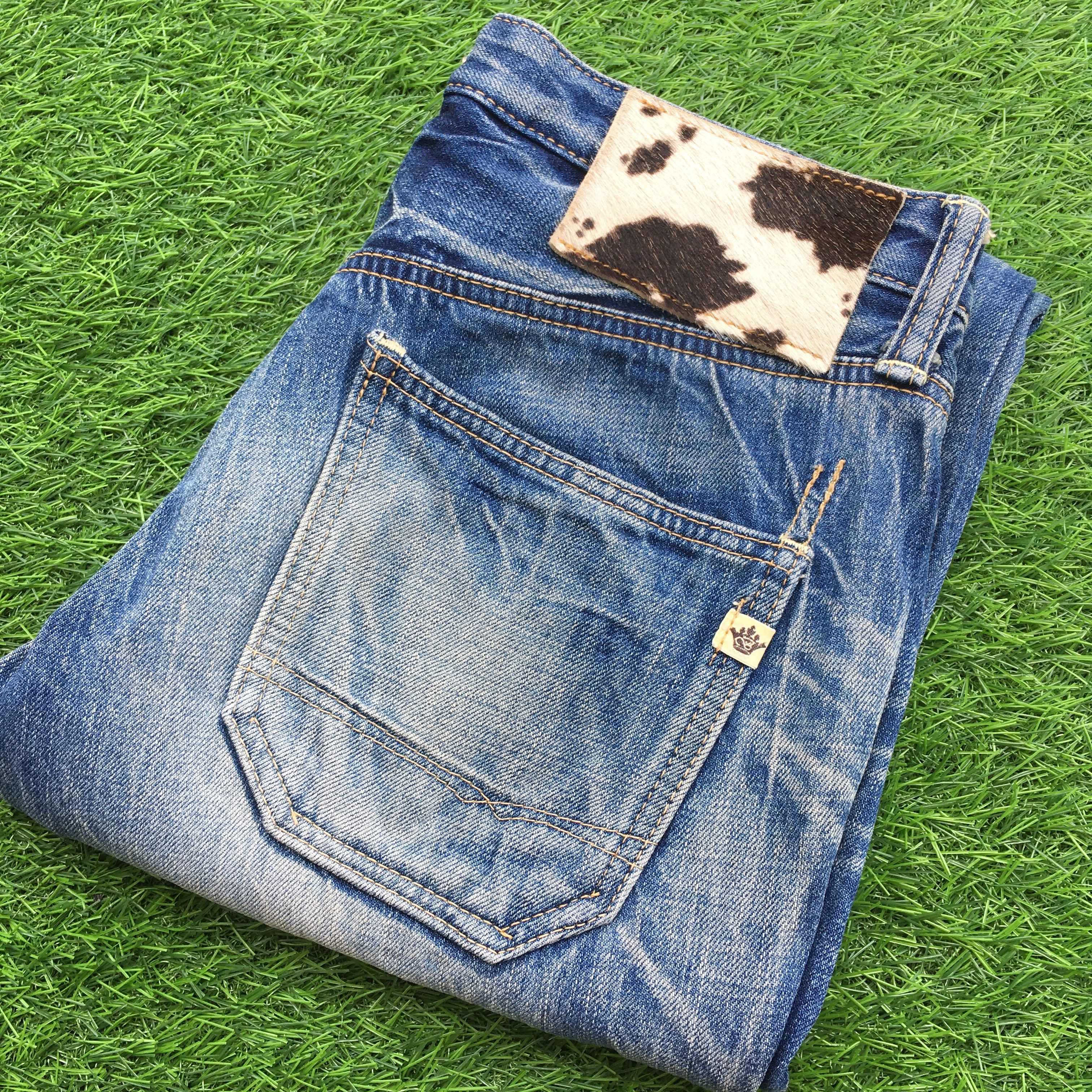 Japanese Brand Low Rise Distressed Bootcut Jeans #D1356 Size US 28 / EU 44 - 10 Thumbnail