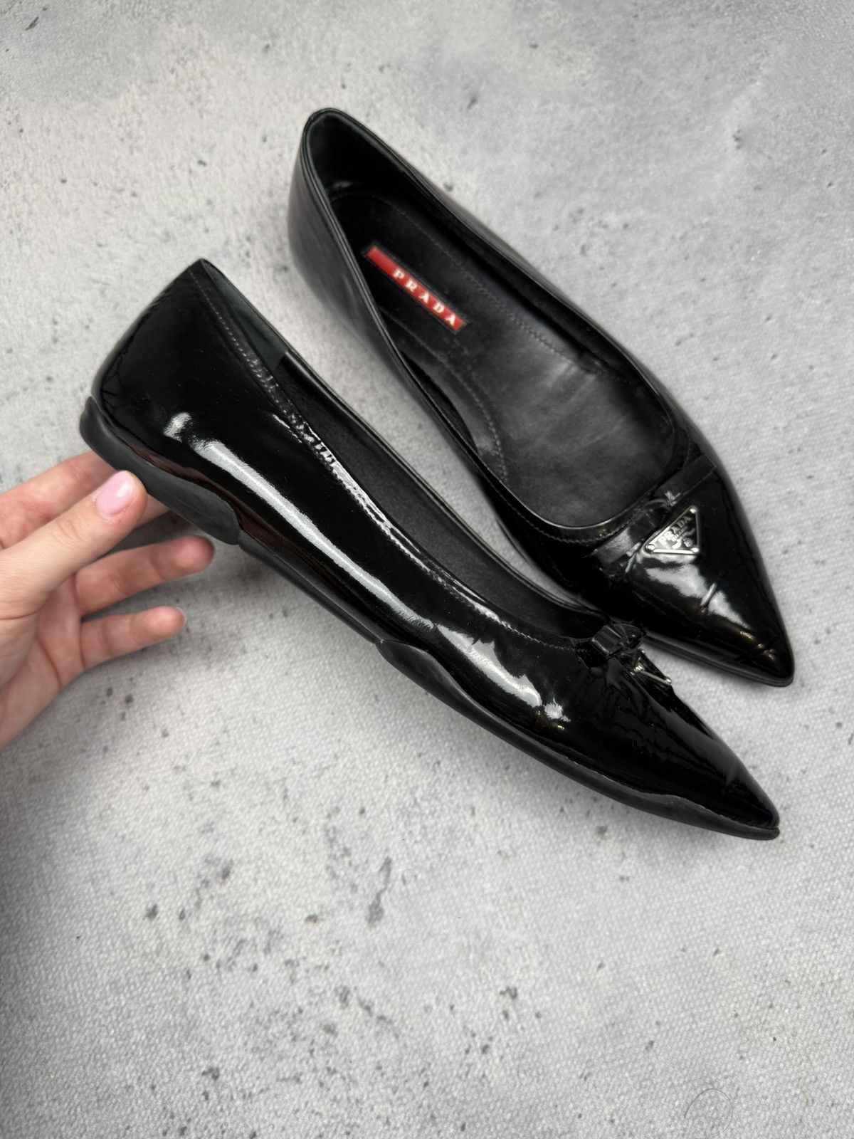 Prada Prada Black Patent Leather Pointed Toe Flats Metal Logo Rare Size US 8.5 / IT 38.5 - 5 Thumbnail