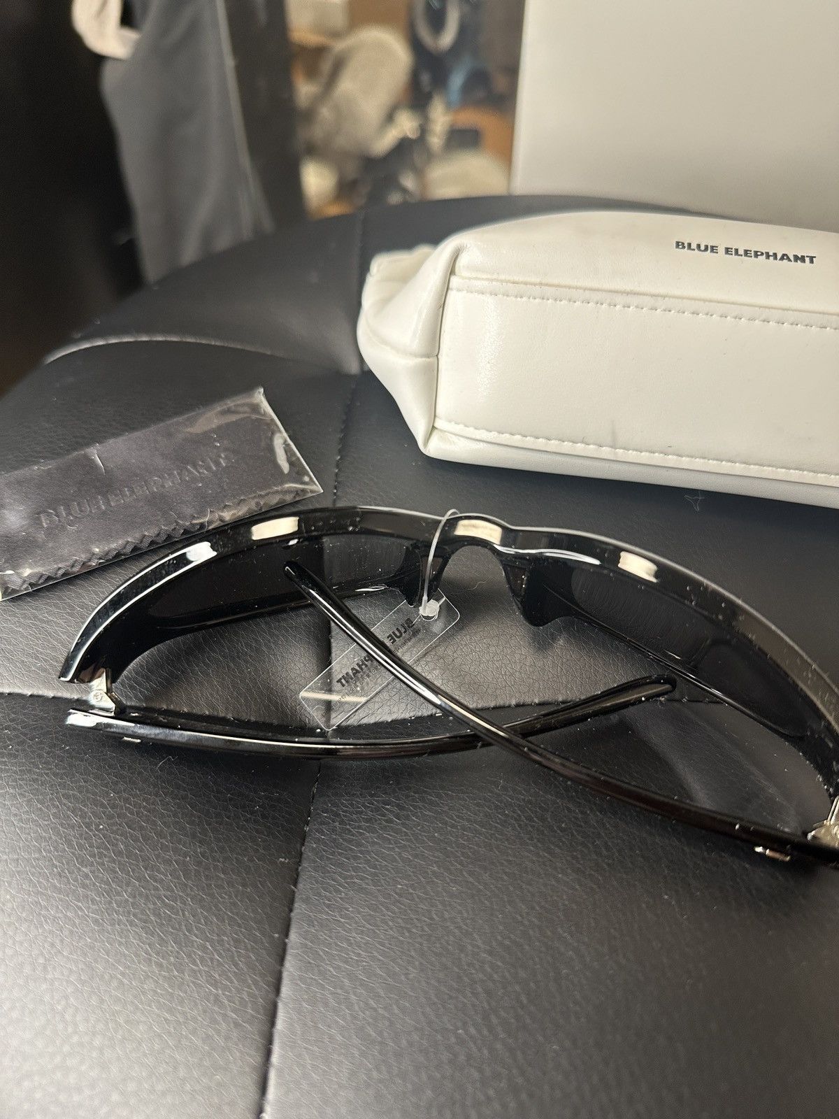 Other Blue elephant sunglasses Size ONE SIZE - 3 Thumbnail