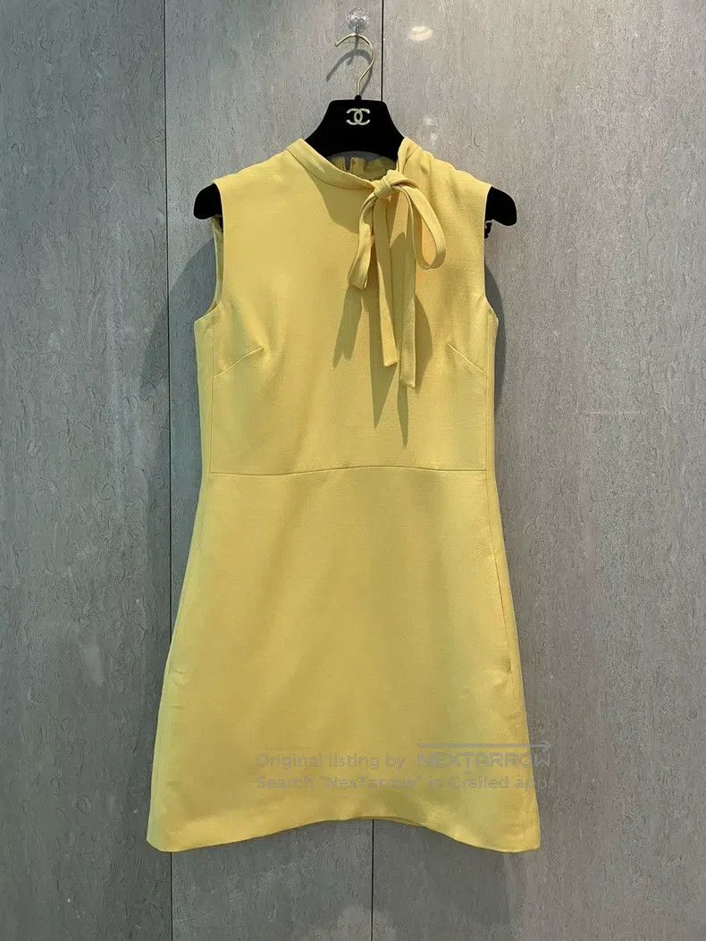 Valentino Valentino Lemon yellow sleeveless dress Size S / US 4 / IT 40 - 1 Thumbnail