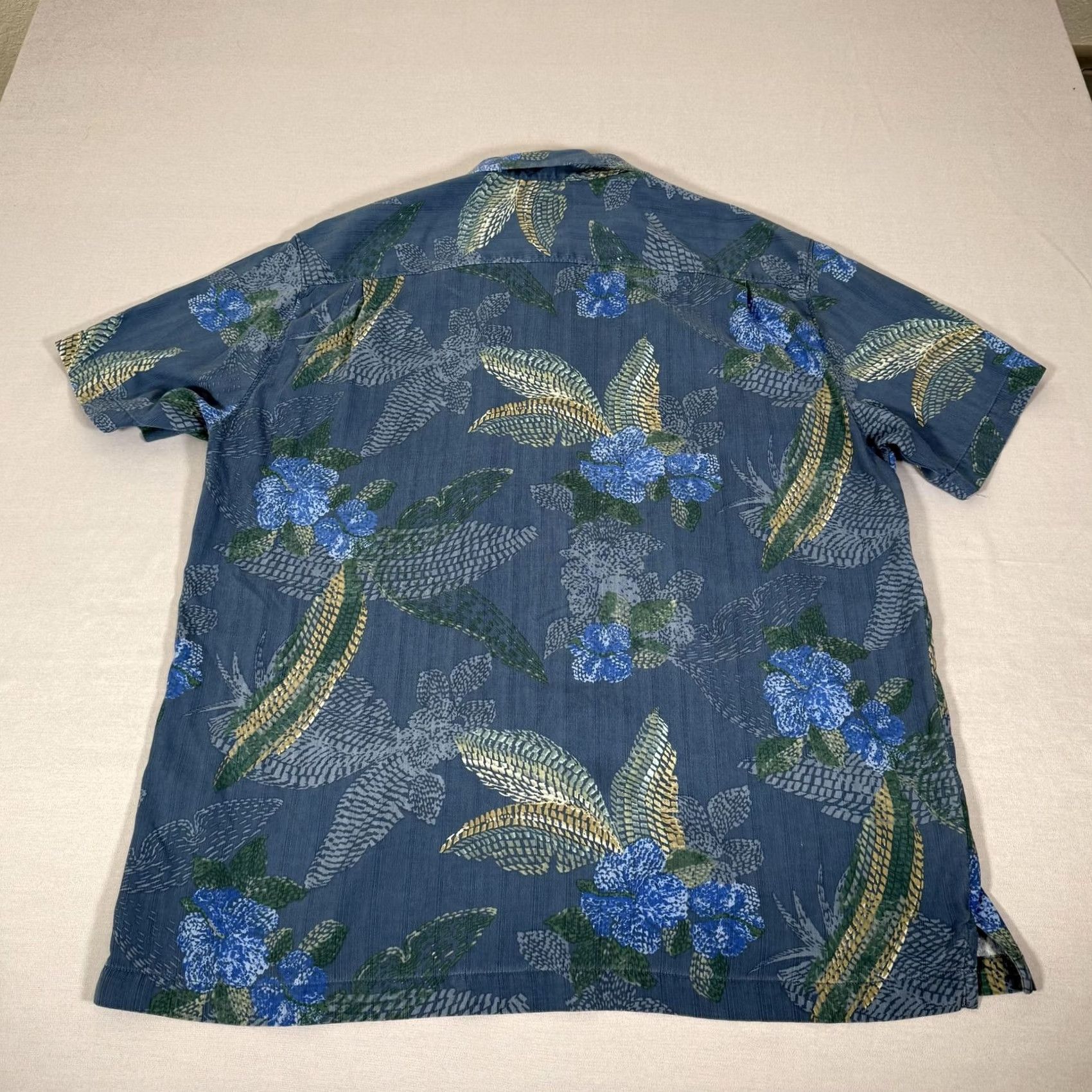 Tommy Bahama Tommy Bahama Shirt Mens XL Blue Floral Hawaiian Silk Button Up Ocean Beach Shirt Size US XL / EU 56 / 4 - 7 Thumbnail