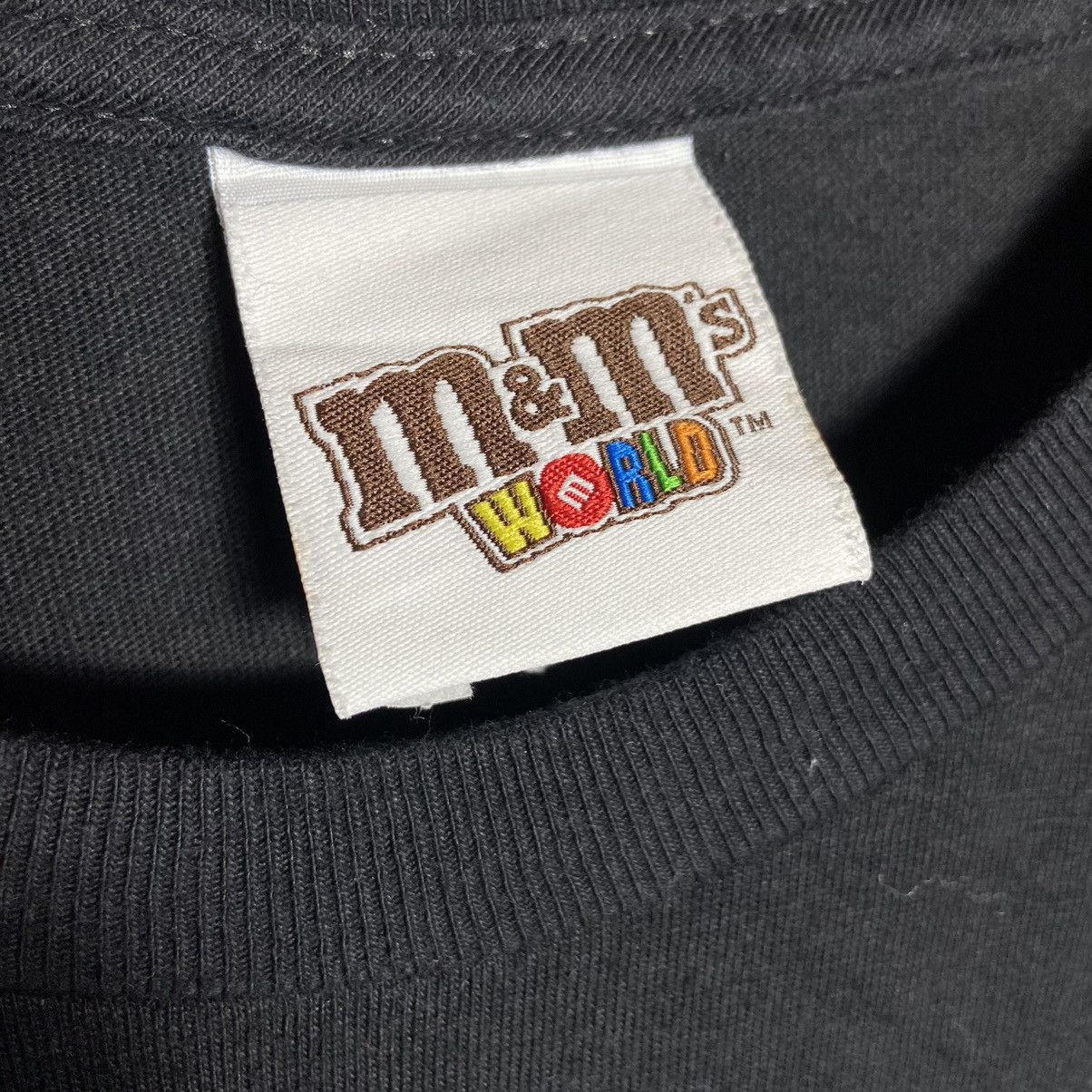 Vintage Vintage M&M’s Candy New York Taxi Graphic T-Shirt Size US XXL / EU 58 / 5 - 5 Thumbnail
