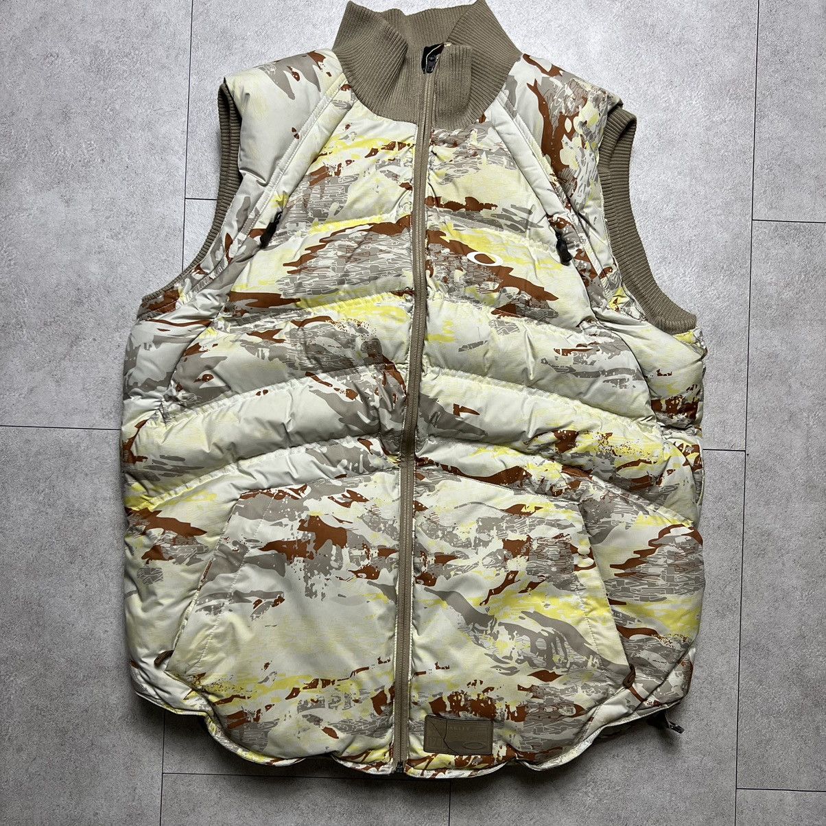 Oakley Vintage Oakley Camo Down Vest Jacket Size US M / EU 48-50 / 2 - 5 Thumbnail