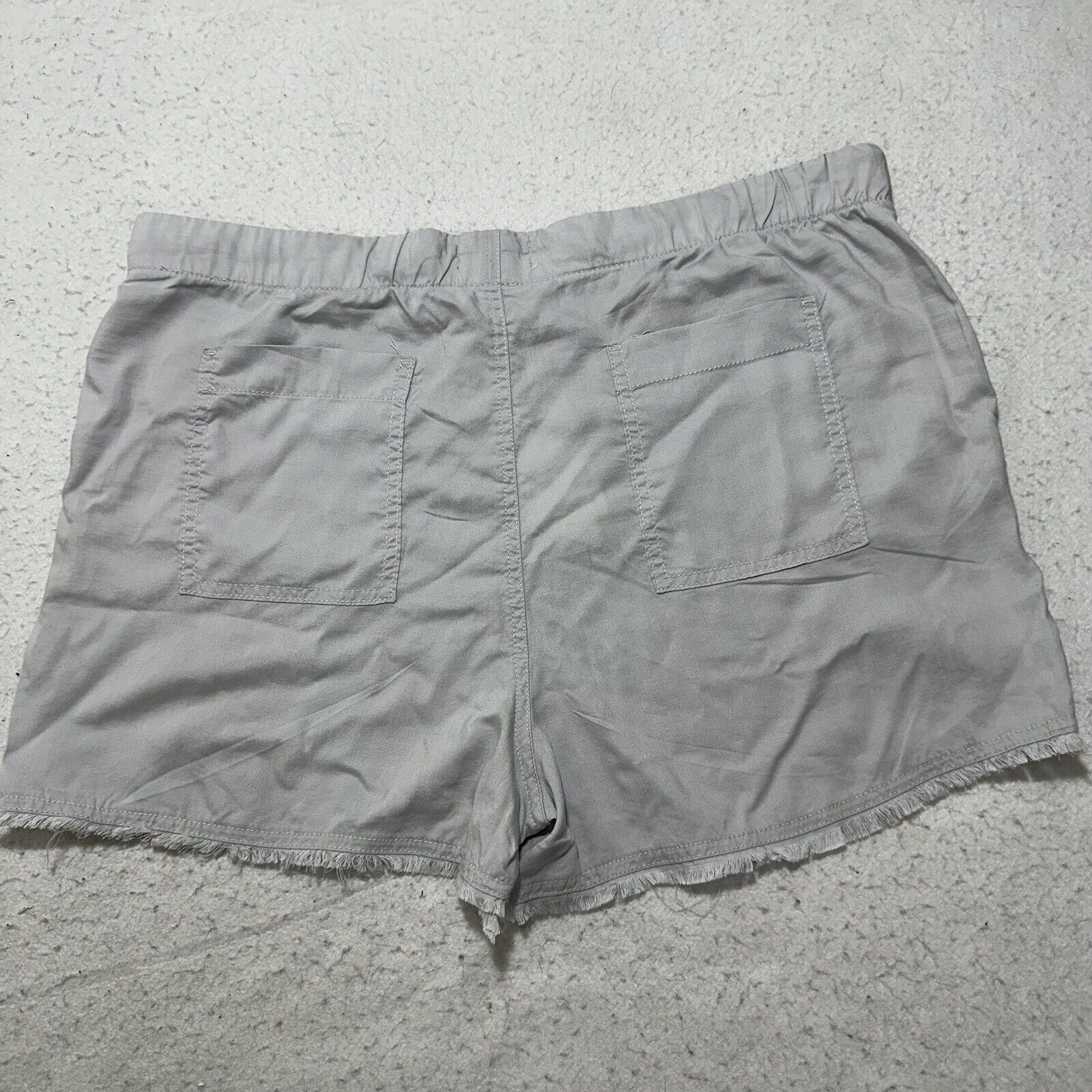 Other For The Republic XL High Rise 2" Inseam Tencel Shorts Gray Size 40" / US 18 - 6 Thumbnail