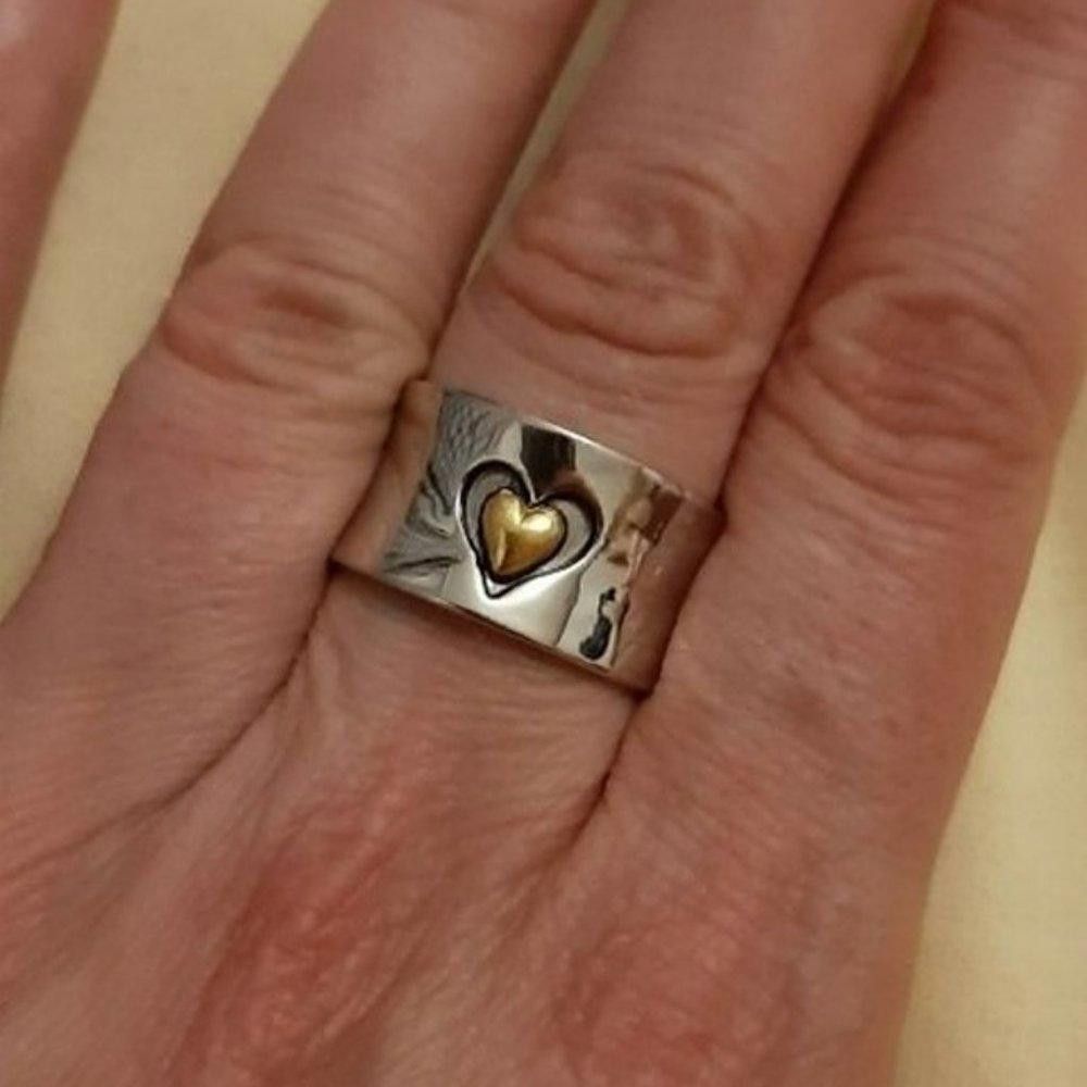 Designer Sterling Silver Creative Double Heart Shaped Ring - Size 8 Size ONE SIZE - 8 Thumbnail