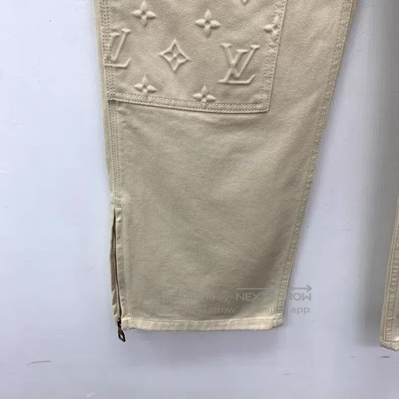 Louis Vuitton Louis Vuitton 23 pairs of beige print patchwork slacks pan Size US 32 / EU 48 - 5 Thumbnail