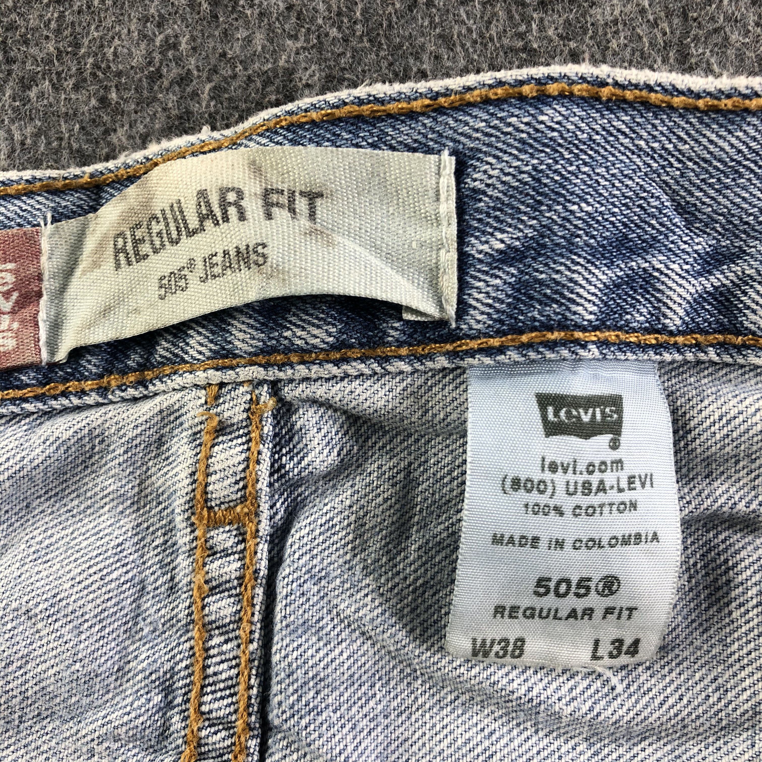 Levi's Vintage Blue Wash Levis 505 Jeans-J3177 Size US 37 - 10 Thumbnail