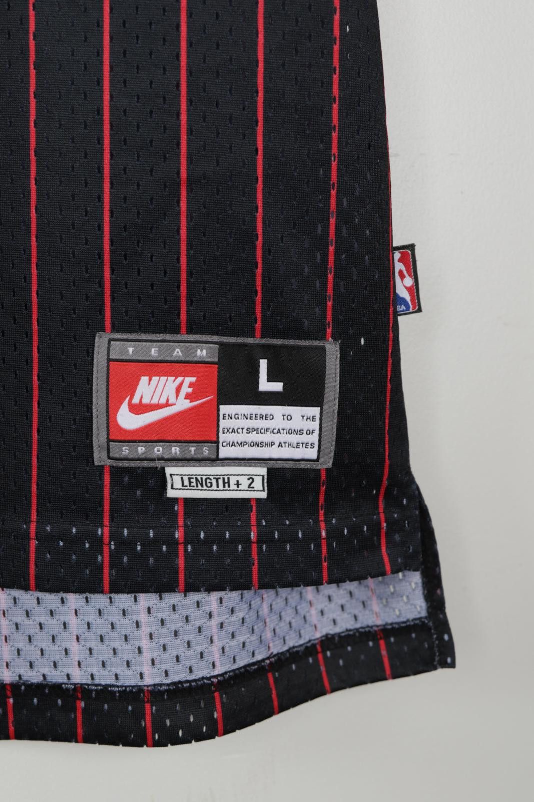 Nike 00's Nike Chicago Bulls Jordan #23 Basketball Jersey Size US L / EU 52-54 / 3 - 4 Thumbnail