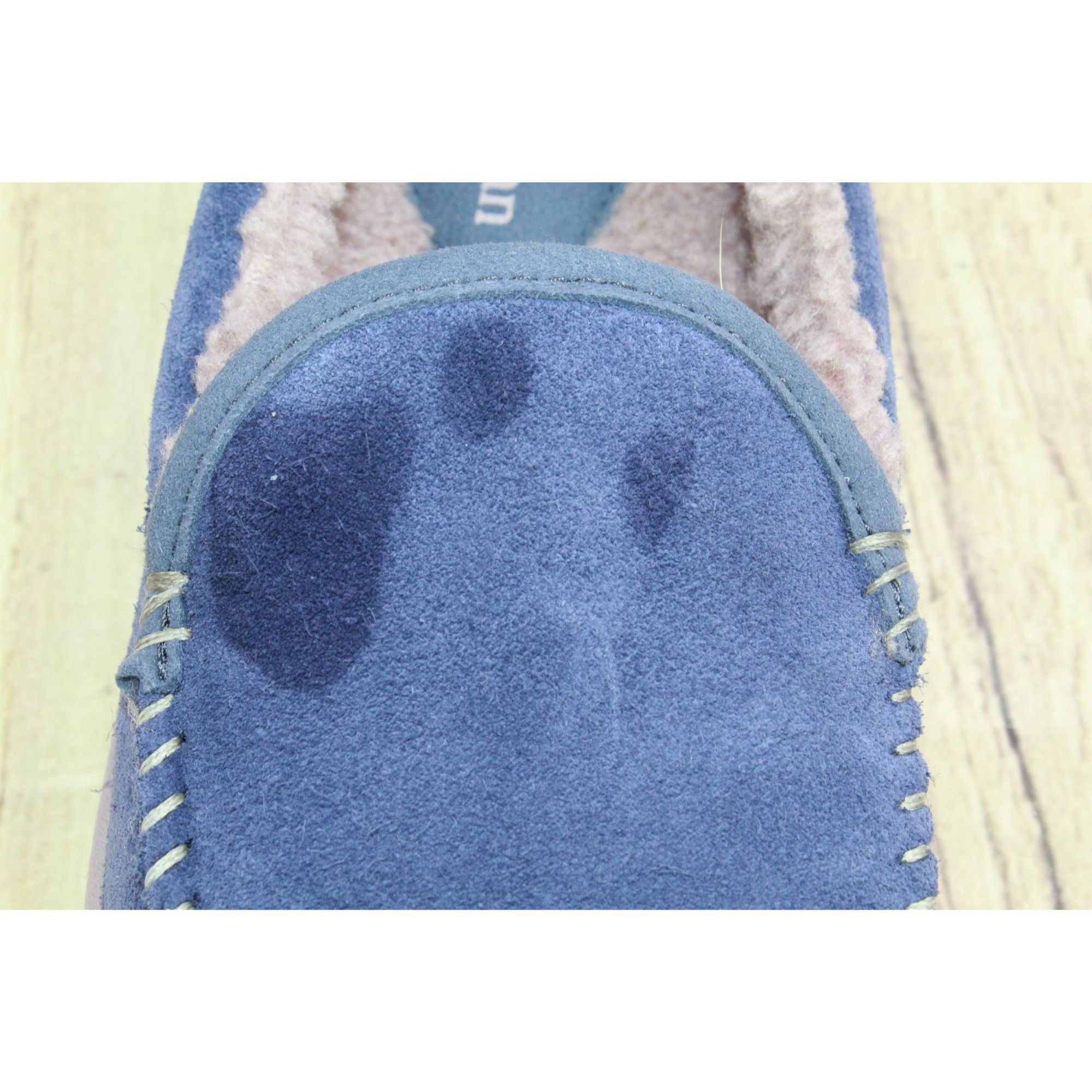 L.L. Bean LL Bean Women's Fleece Lined Mountain Moccasin Slippers 8 M Size US 8 / IT 38 - 9 Thumbnail