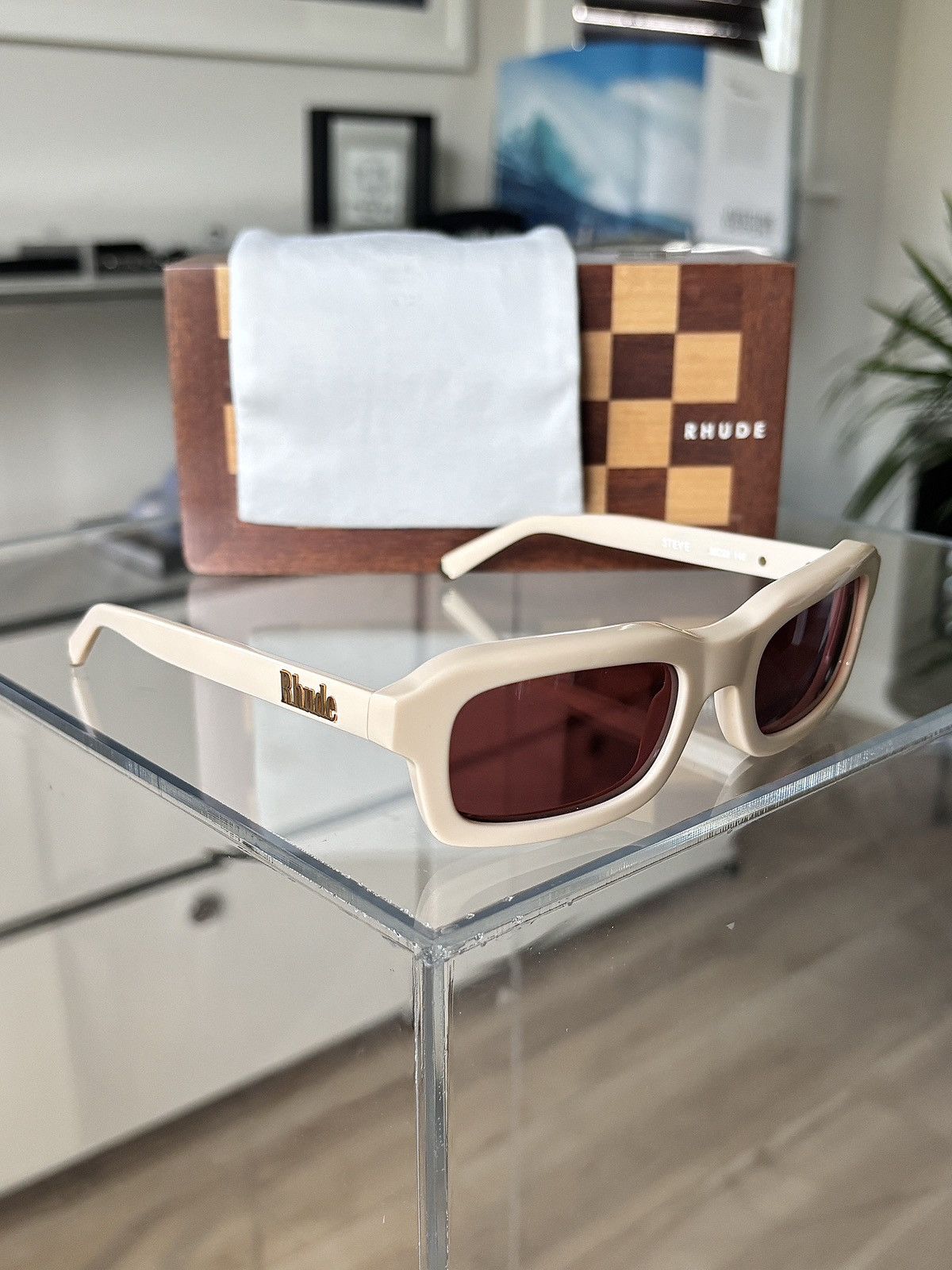 Rhude RHUDE - CREAM STEVE FRAME SUNGLASSES Size ONE SIZE - 2 Thumbnail