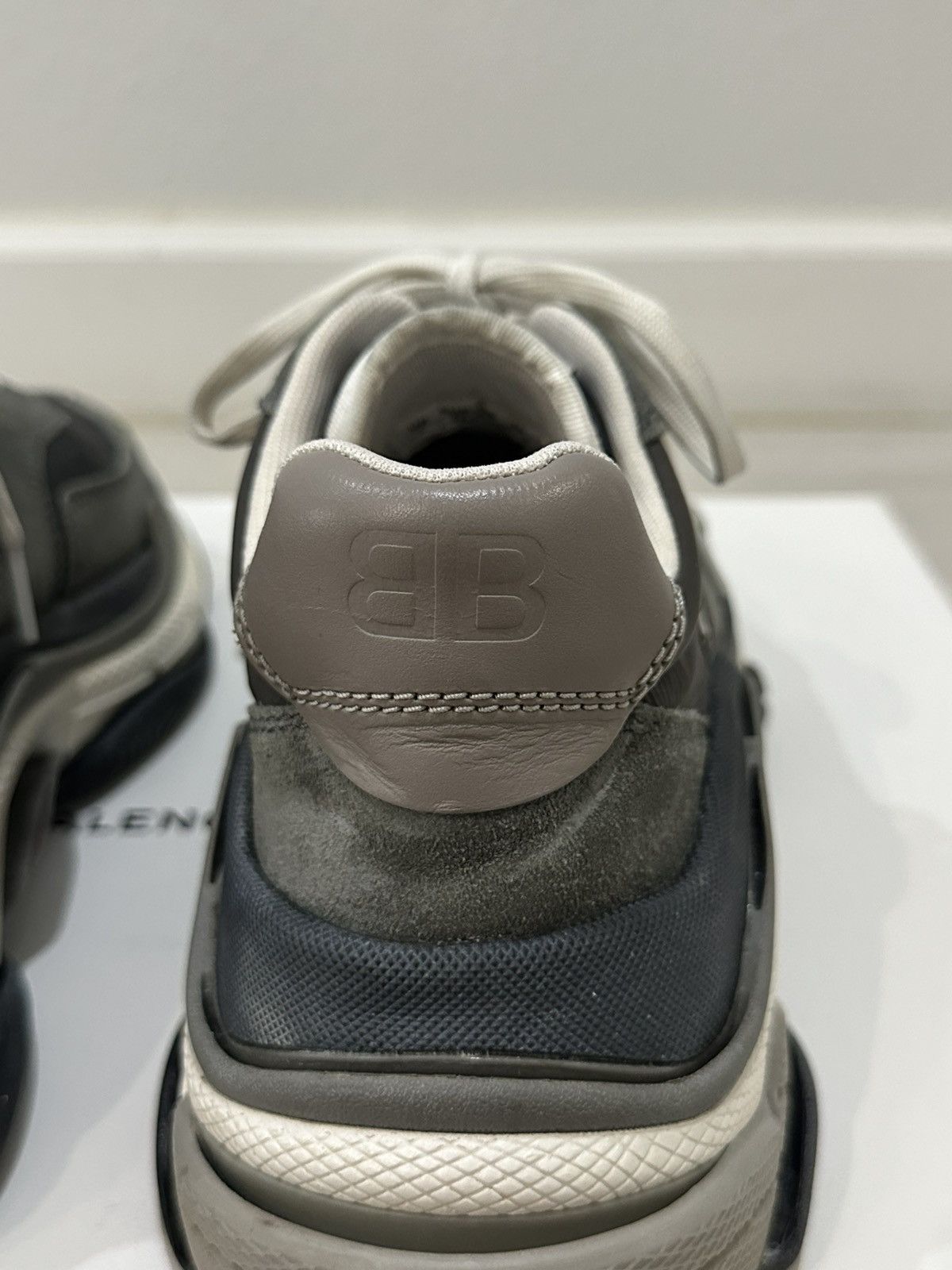 Balenciaga Balenciaga Triple S version 2.0 Size US 7 / EU 40 - 6 Thumbnail