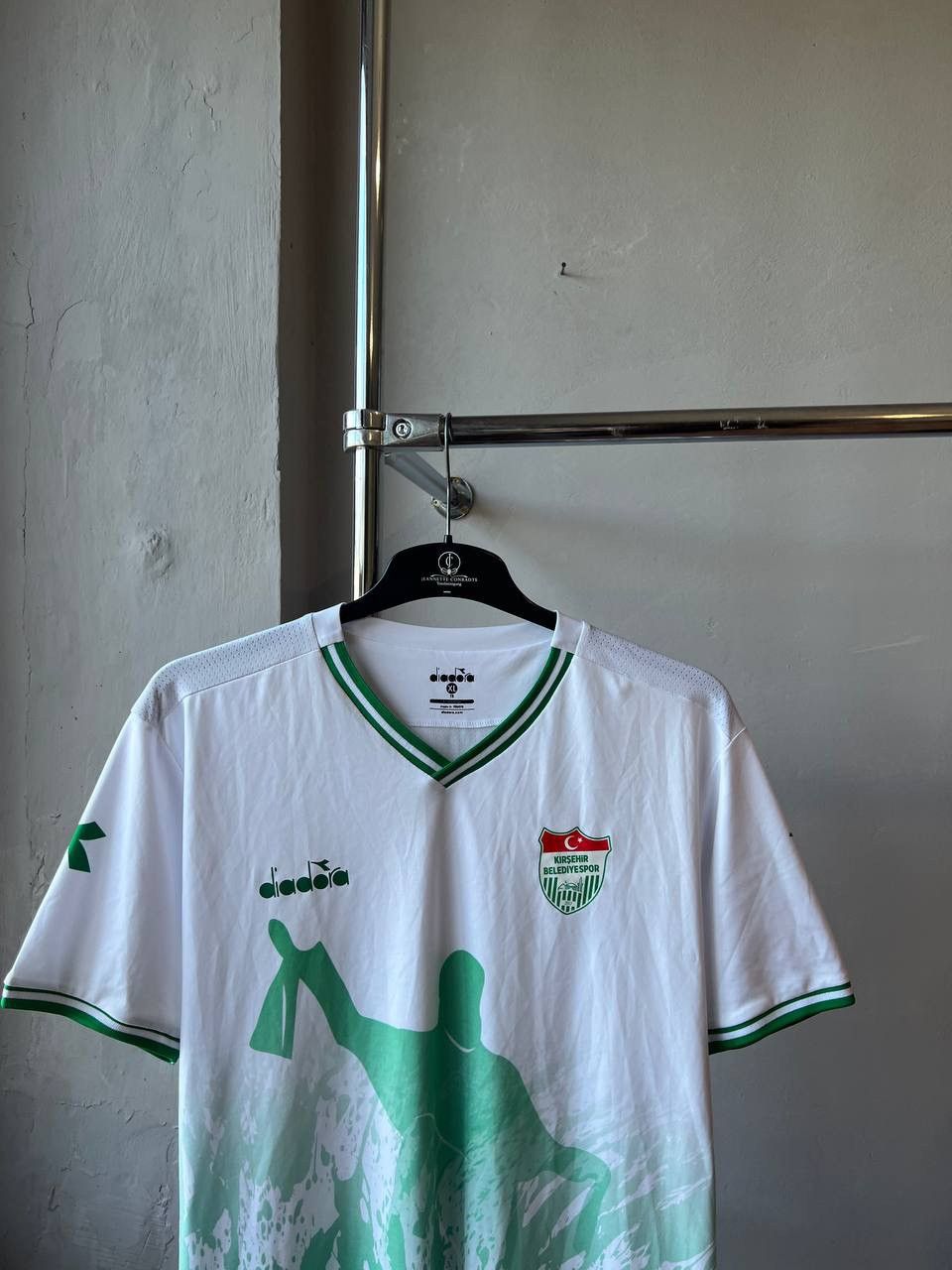 Diadora 2021/22 KIRSEHIR BELEDIYESPOR AWAY SOCCER JERSEY SHIRT SZ XL Size US XL / EU 56 / 4 - 3 Thumbnail