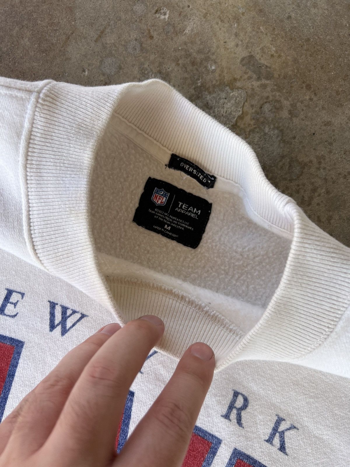 Abercrombie & Fitch Vintage Style Abercrombie NFL Giants Sweatshirt Crewneck Size US L / EU 52-54 / 3 - 3 Thumbnail