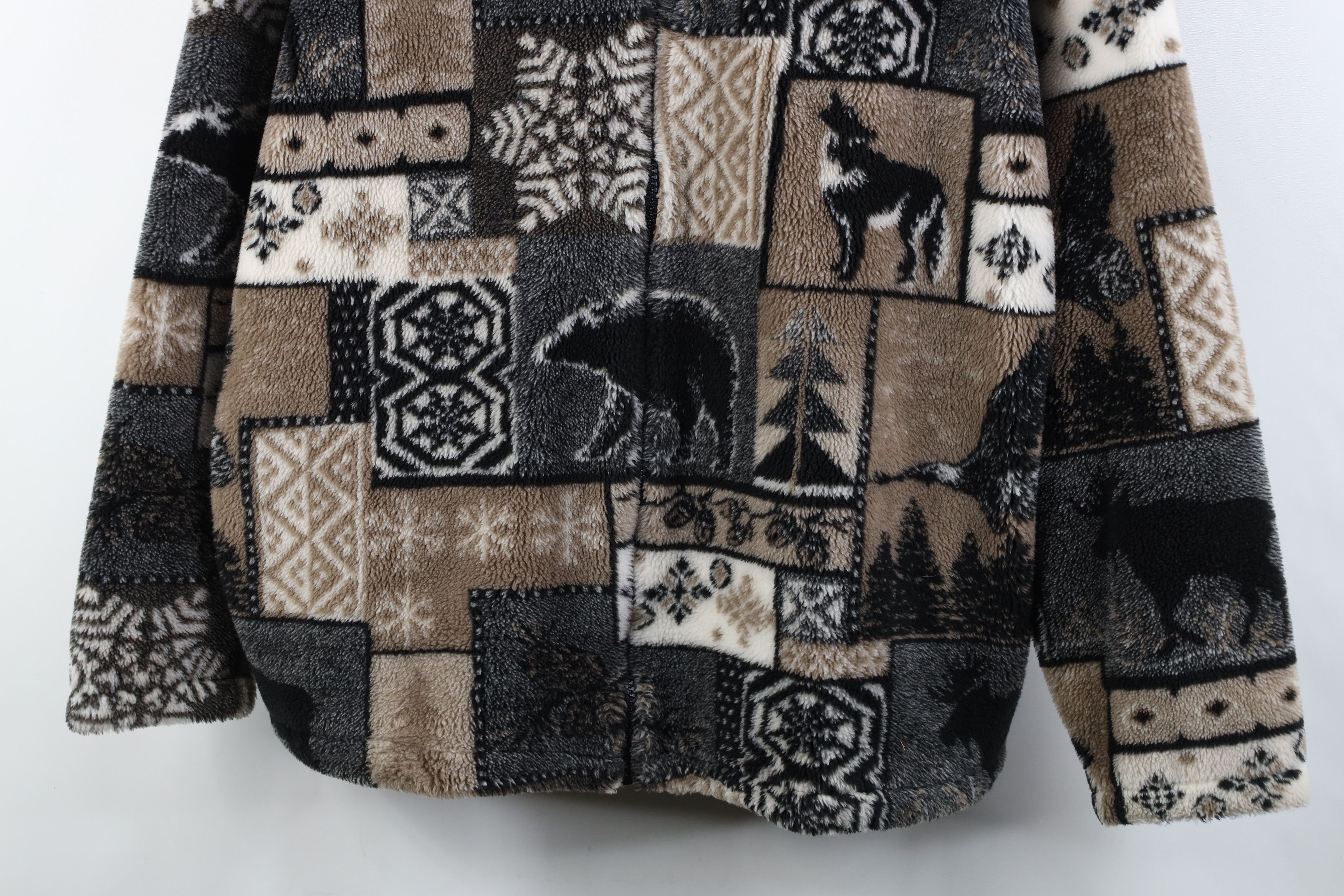 Vintage Vintage 90s Streetwear Wolf All Over Print Fleece Jacket USA Size US L / EU 52-54 / 3 - 3 Thumbnail