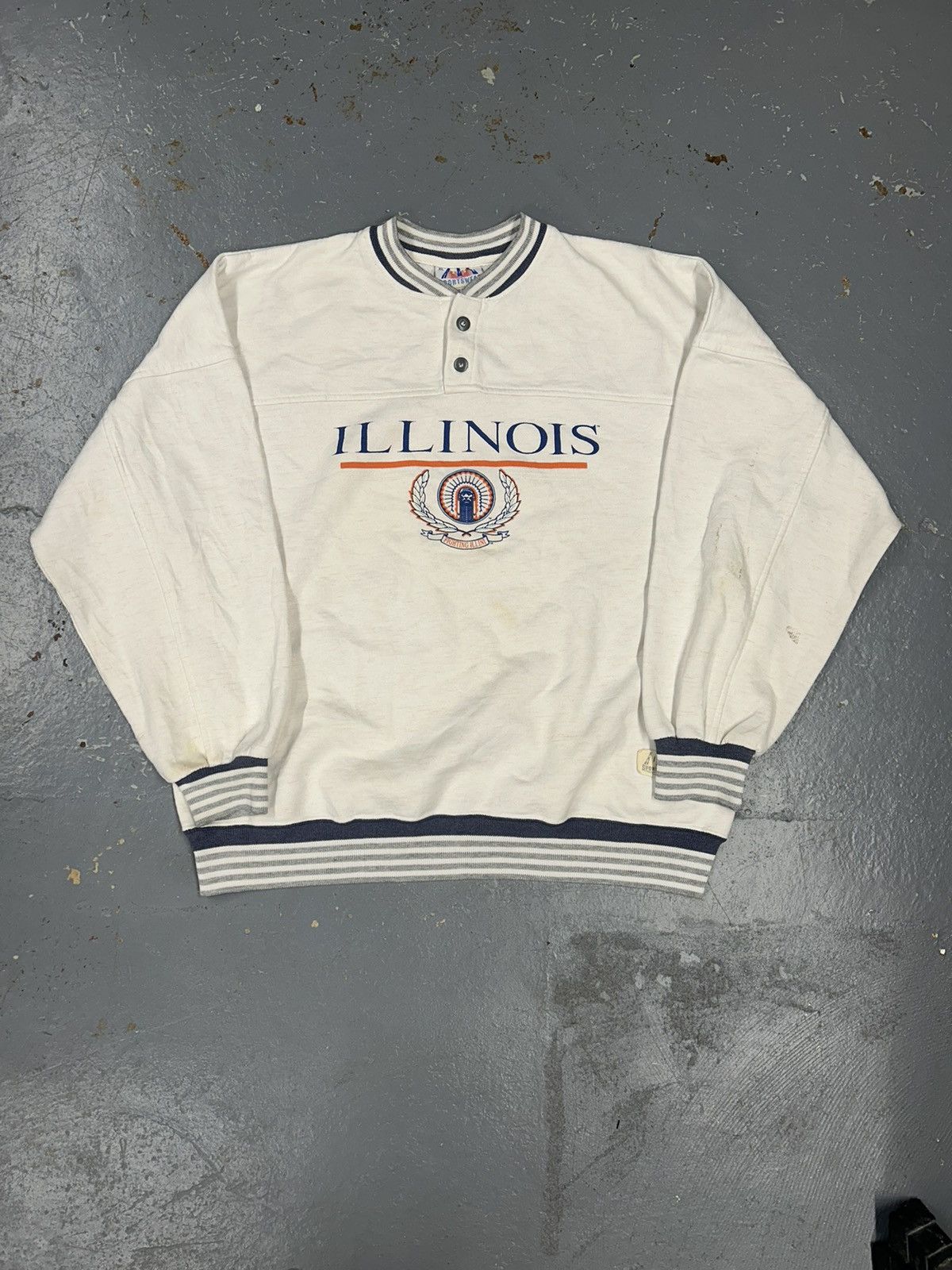 Vintage Crazy Vintage 90s Illinois University Boxy Pullover Crewneck Size US XL / EU 56 / 4 - 1 Thumbnail