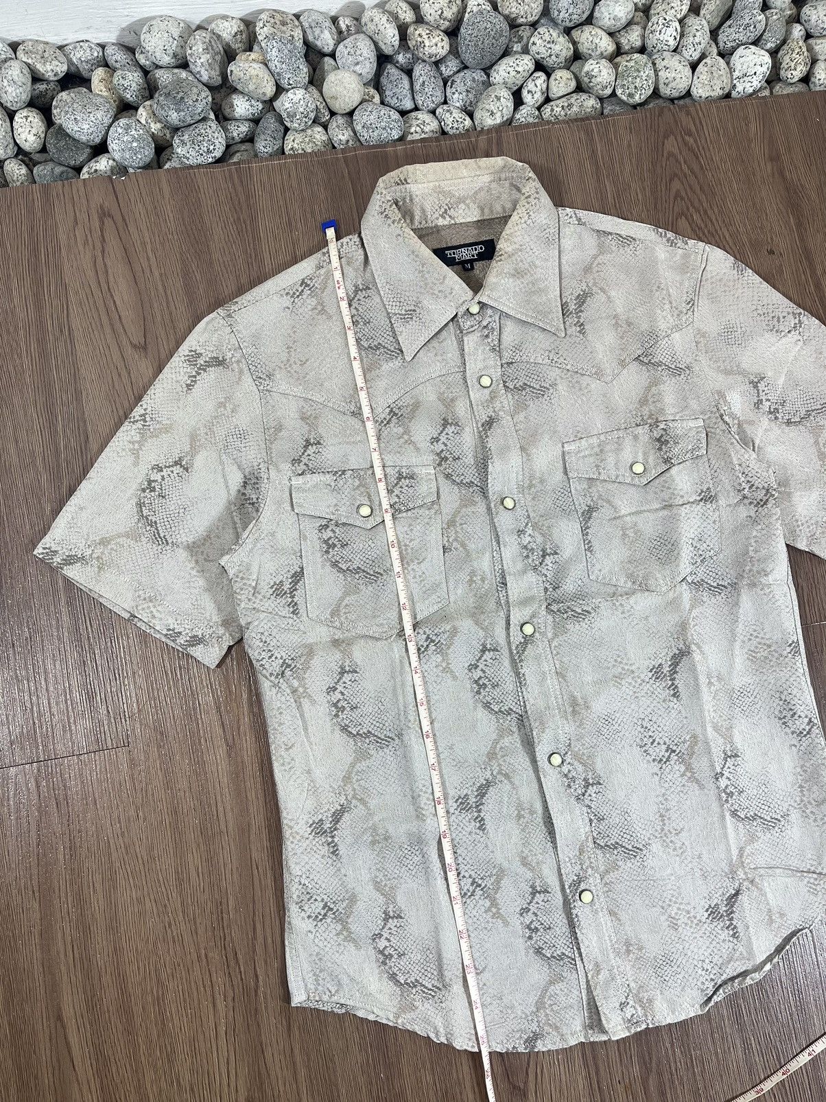 Tornado Mart Tornado Mart Snakeskin Western Shirt – Rare Japan Rock Y2K Size US S / EU 44-46 / 1 - 14 Thumbnail