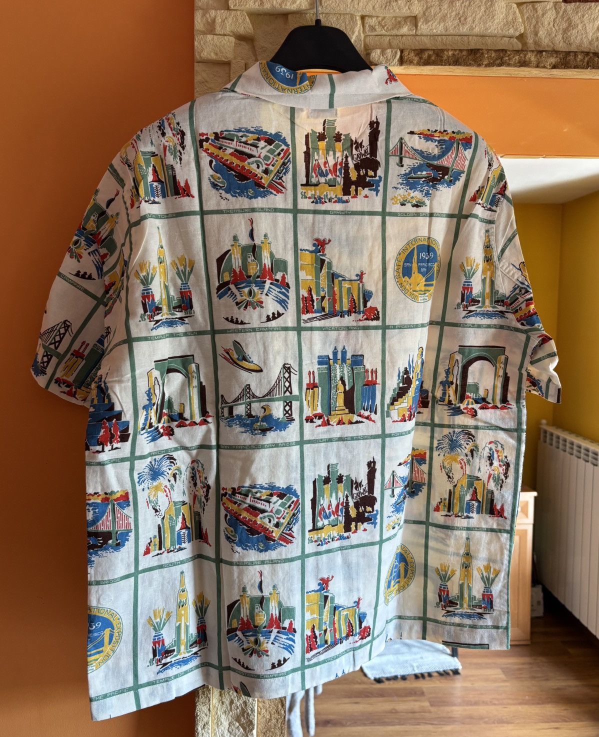 Levi's × Levi's Vintage Clothing Levi's Men's multi 1930’s Gayway Souvenir Shirt medium BNWT Size US M / EU 48-50 / 2 - 2 Thumbnail