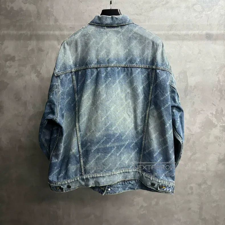 Balenciaga Balenciaga jacket Size US S / EU 44-46 / 1 - 5 Thumbnail