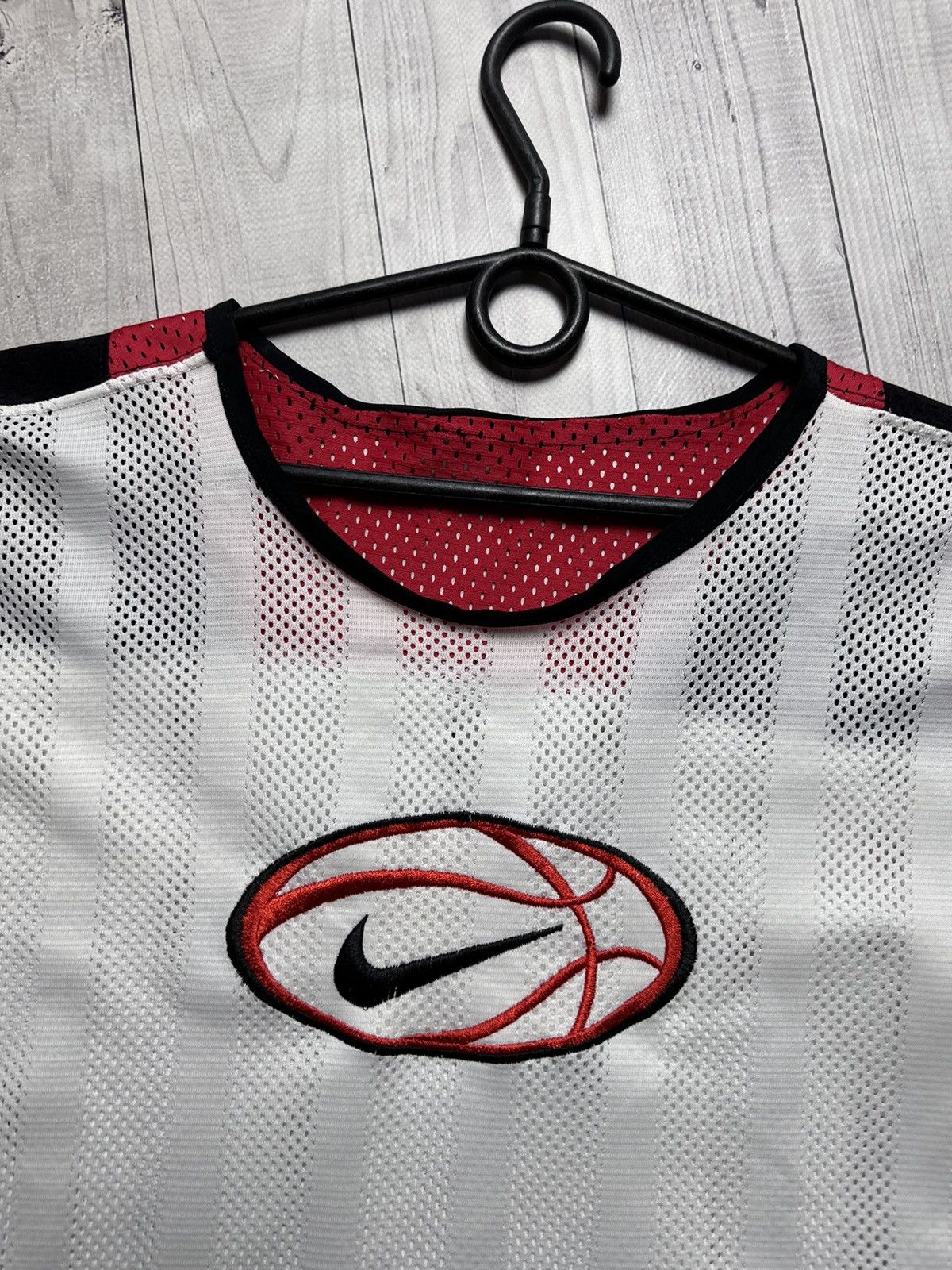 Nike × Vintage Vintage Nike tee big logo Y2K drill rare Size US L / EU 52-54 / 3 - 3 Thumbnail