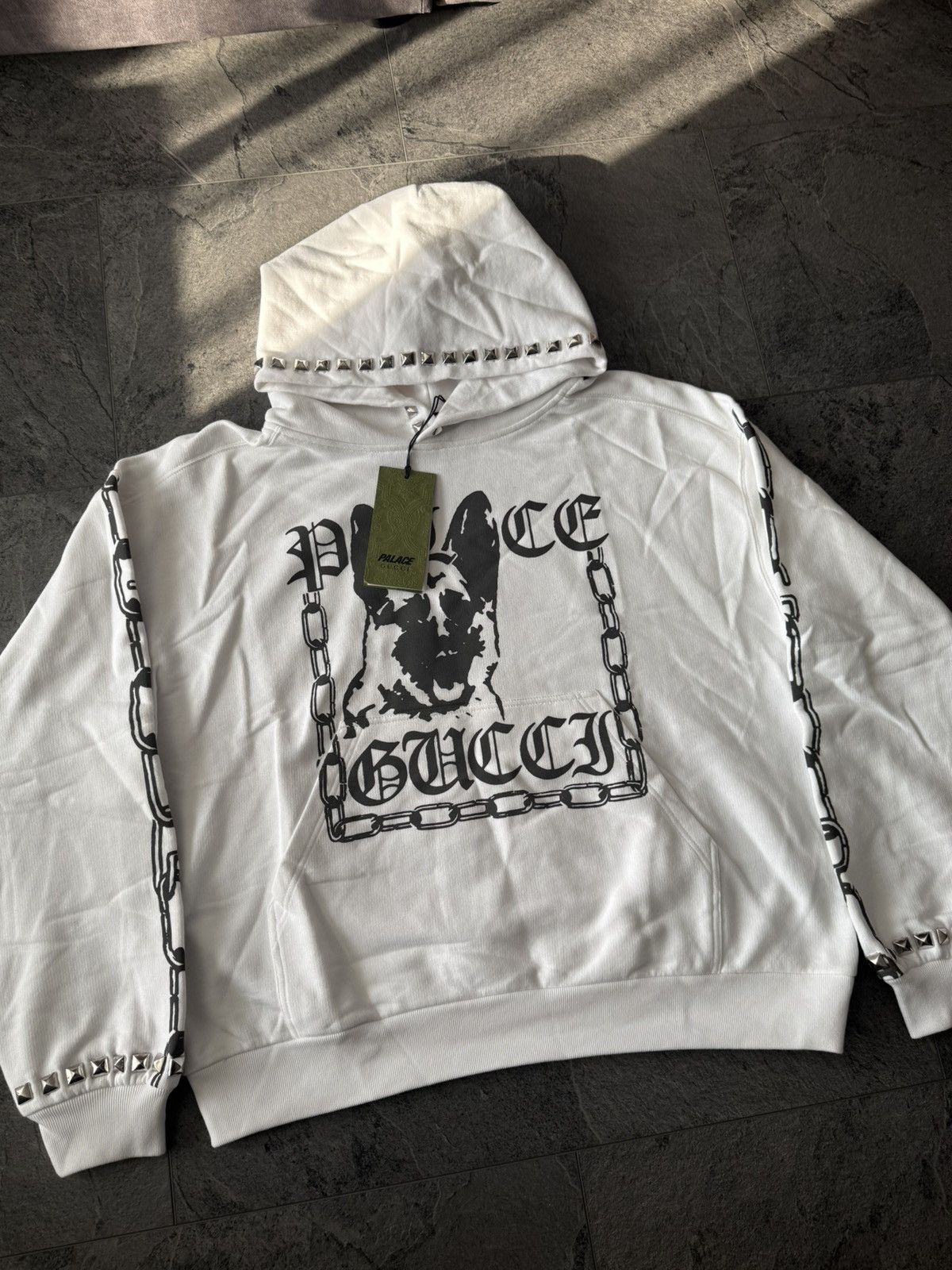Gucci × Palace Gucci x Palace P Chain Hoodie Size US M / EU 48-50 / 2 - 2 Thumbnail