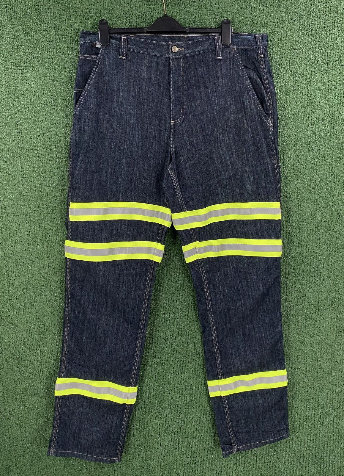 Carhartt NWOT Rare Carhartt FR Flame Resistant Cat 2 Reflective Jeans Size US 39 - 1 Thumbnail