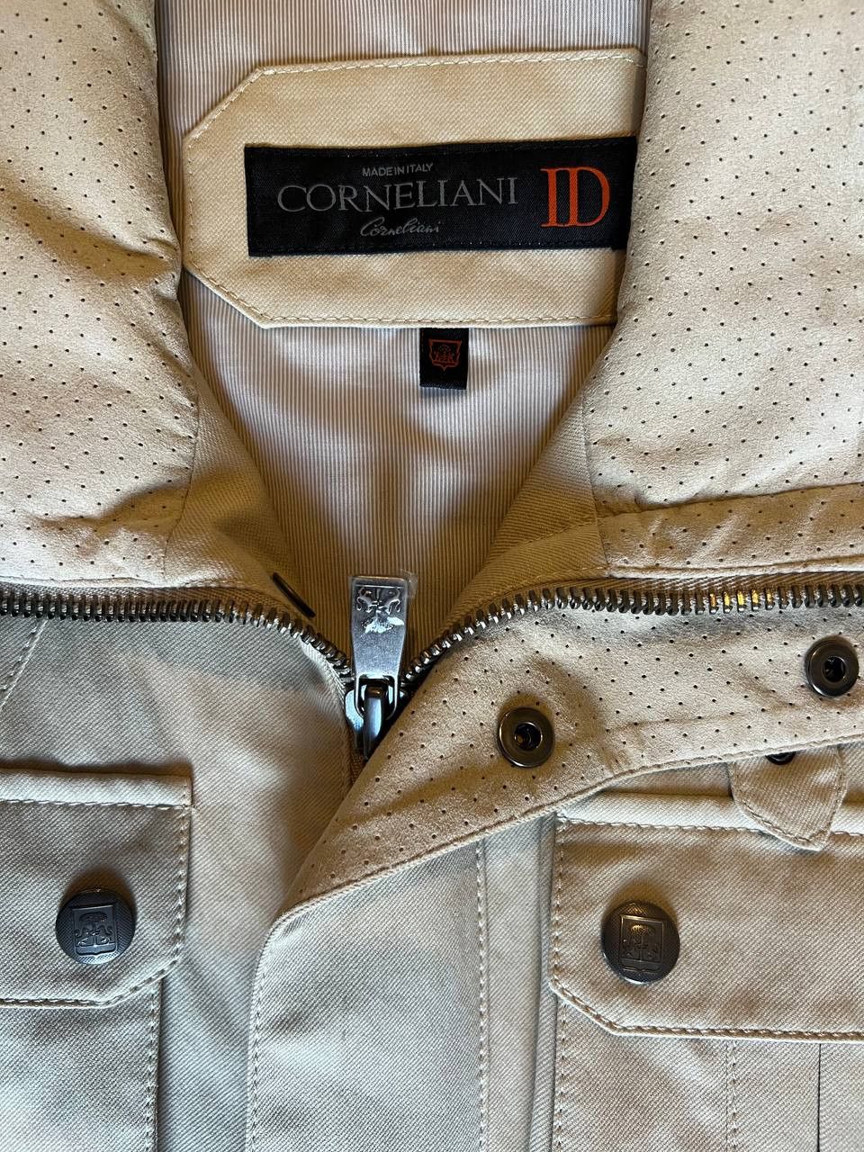 Corneliani Corneliani ID Jacket Size 48 Size US M / EU 48-50 / 2 - 5 Thumbnail