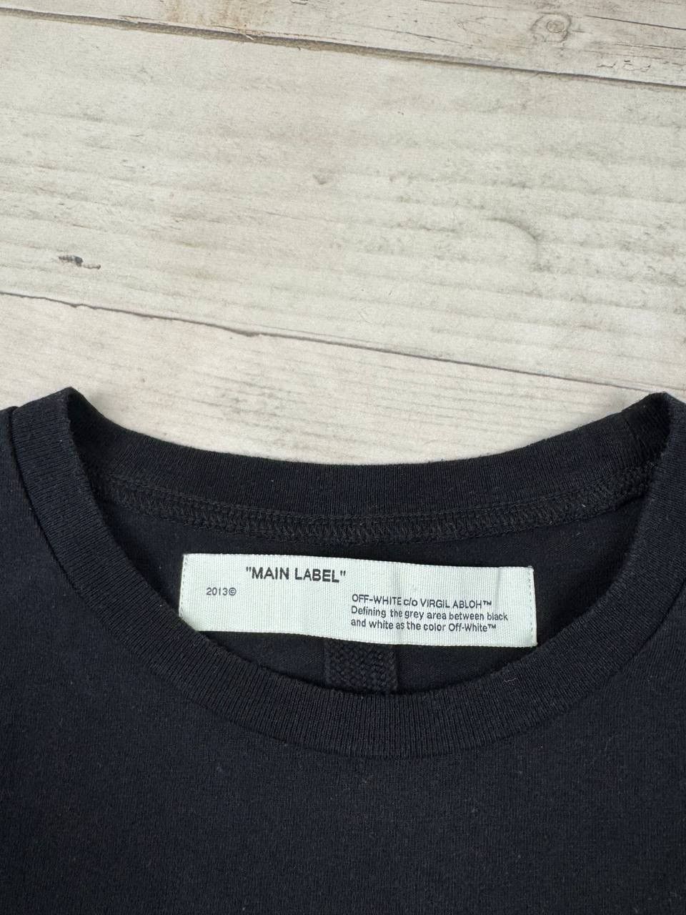 Off-White Off-White Mariana De Silva T Shirt Size US M / EU 48-50 / 2 - 10 Thumbnail