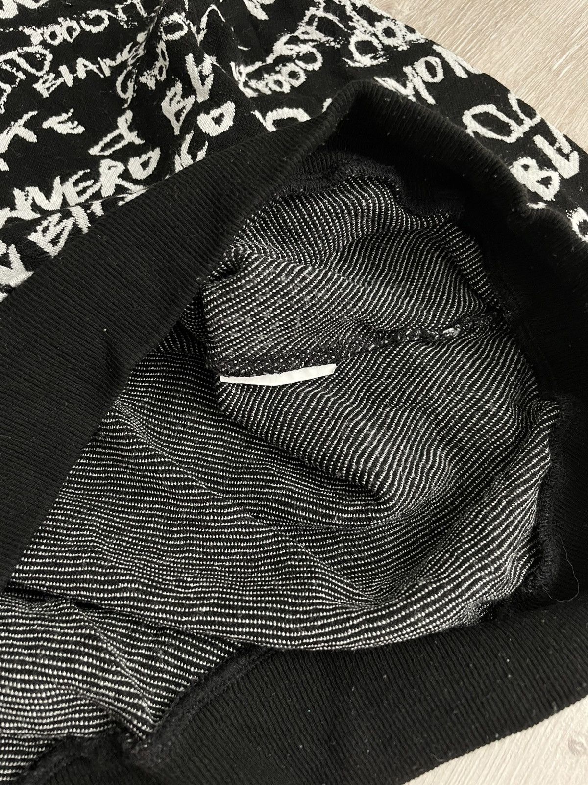 Max Mara × Weekend Max Mara Rare Over Print Weekend Max Mara Crop Top Sweatshirt Size S / US 4 / IT 40 - 7 Thumbnail