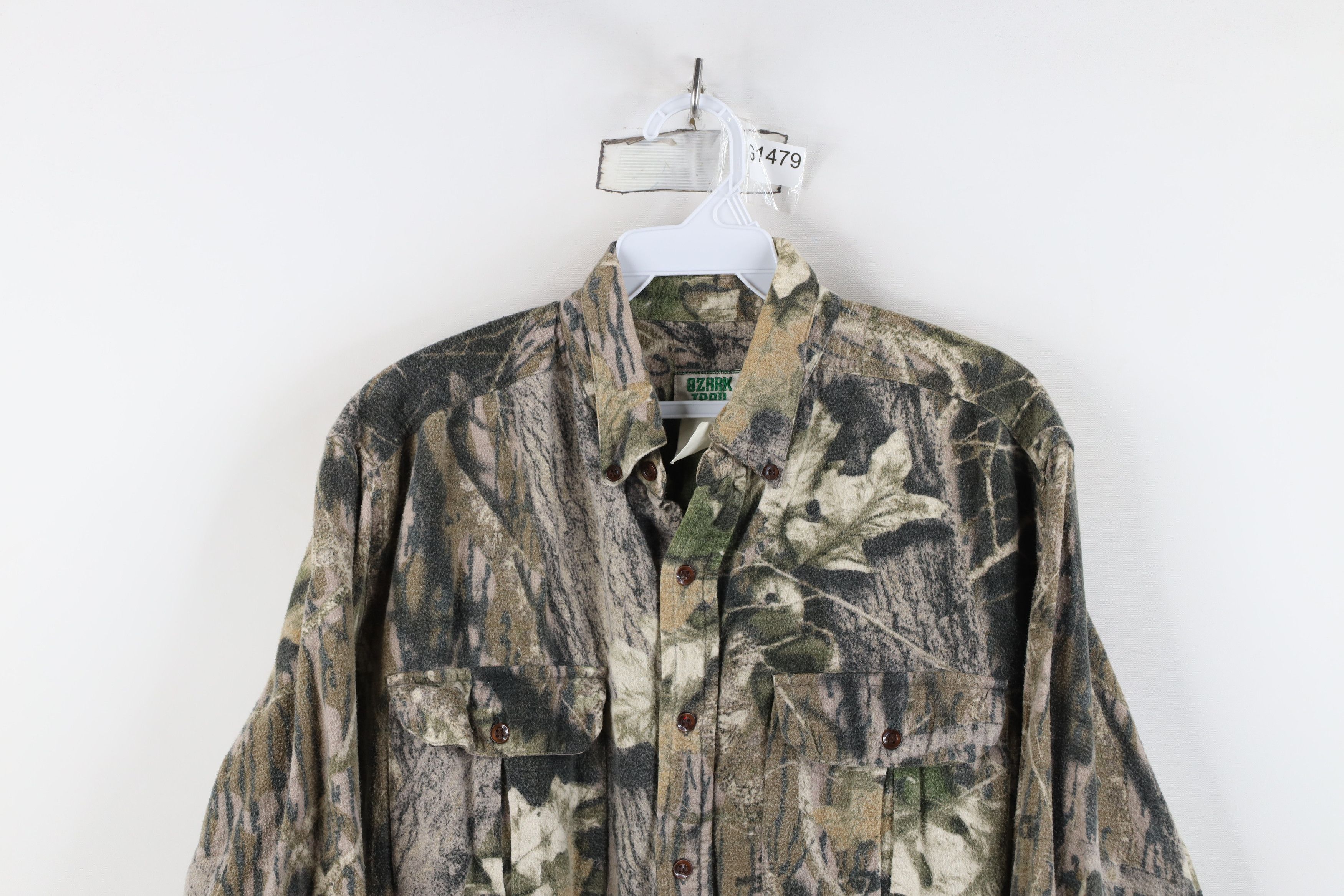 Vintage Vintage 90s Streetwear Camouflage Chamois Cloth Button Shirt Size US XL / EU 56 / 4 - 2 Thumbnail