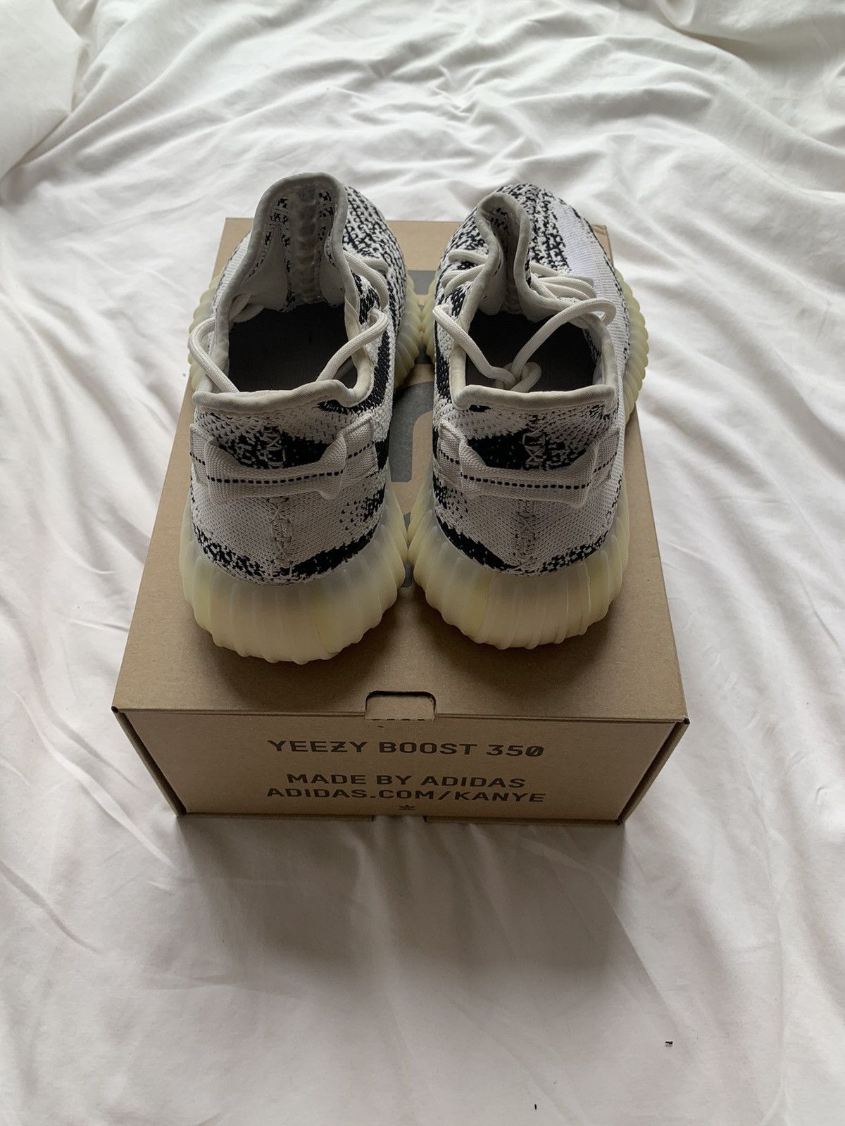 Adidas × Yeezy Adidas Yeezy Boost 350 V2 Zebra - US9 Size US 9 / EU 42 - 5 Thumbnail