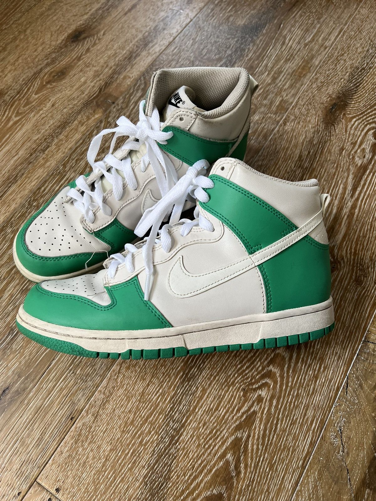 Nike dunk high phantom stadium green (gs)