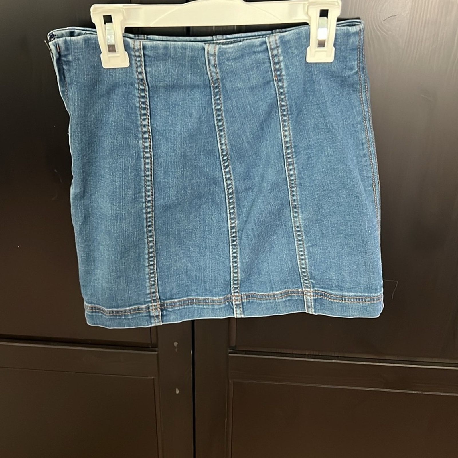 Wild Things Hand painted denim skirt Size 26" / US 2 / IT 38 - 3 Thumbnail