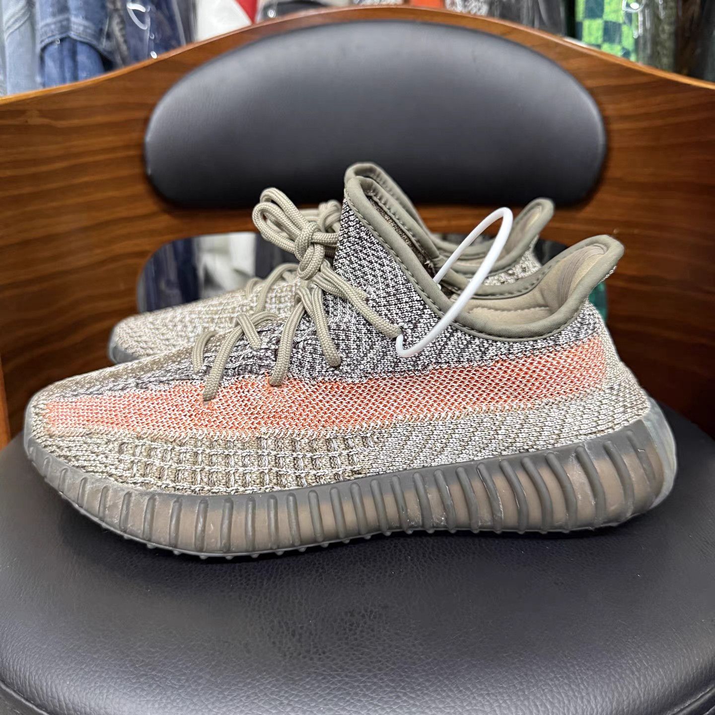 Adidas adidas Yeezy Boost 350 V2 Volcanic Ash Sneakers K15 Size US 7 / EU 40 - 6 Thumbnail