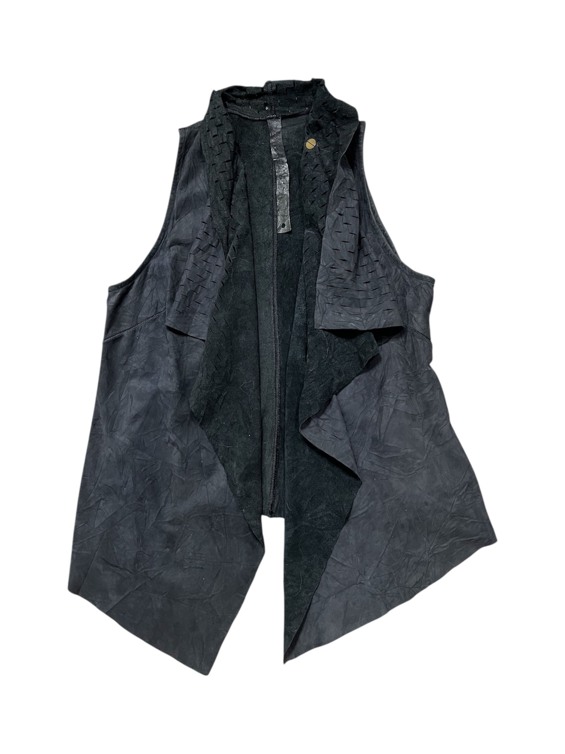 Isaac Sellam Experience Isaac sellam experience vest cut hole calfskin leather Size US M / EU 48-50 / 2 - 3 Thumbnail