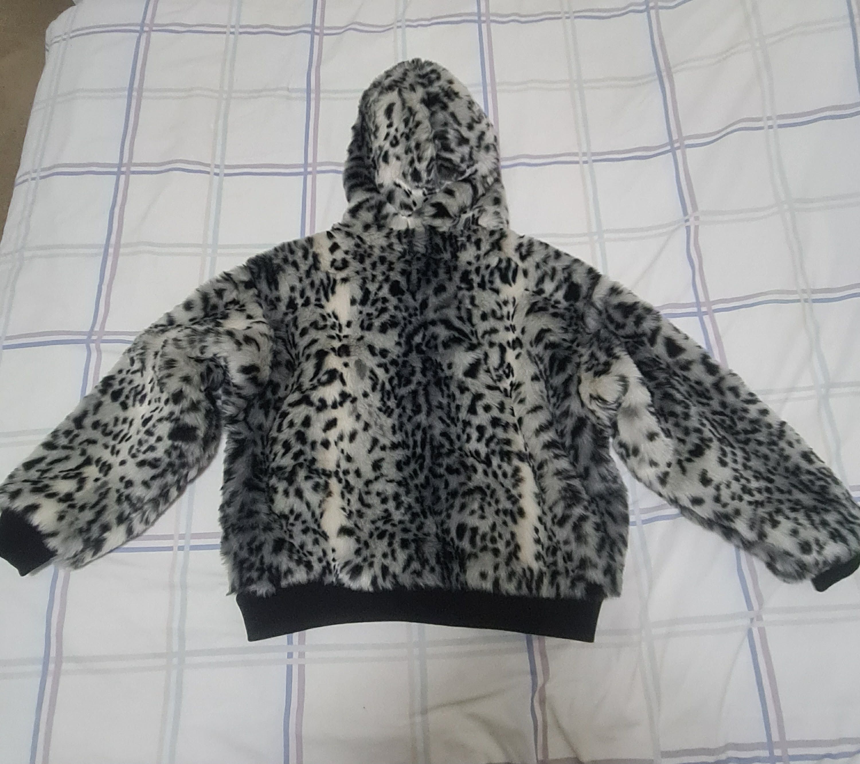 Thug Club Thug Club leopard fur jacket white/black Size US S / EU 44-46 / 1 - 2 Thumbnail