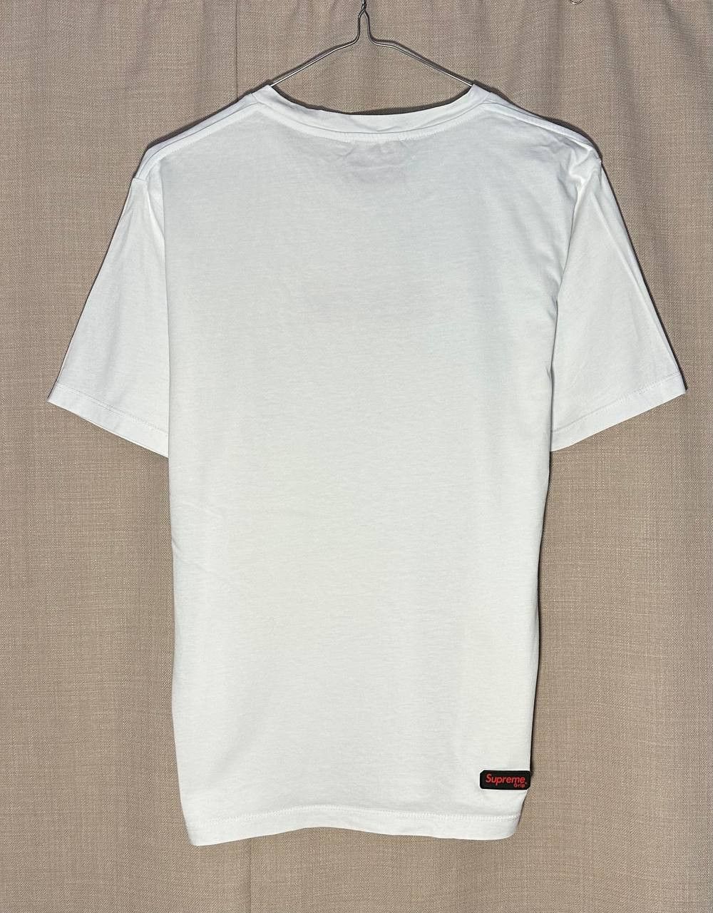 Supreme SUPREME grip t shirt classic white red logo cotton t shirt Size US M / EU 48-50 / 2 - 7 Thumbnail