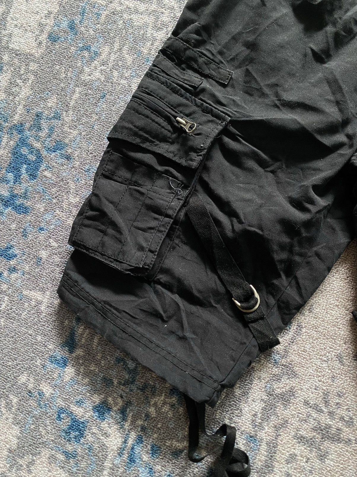 If Six Was Nine × Japanese Brand × Le Grande Bleu (L.G.B.) Japanes Lagust studded bondage cargo short ifsix lgb style Size US 33 - 5 Thumbnail