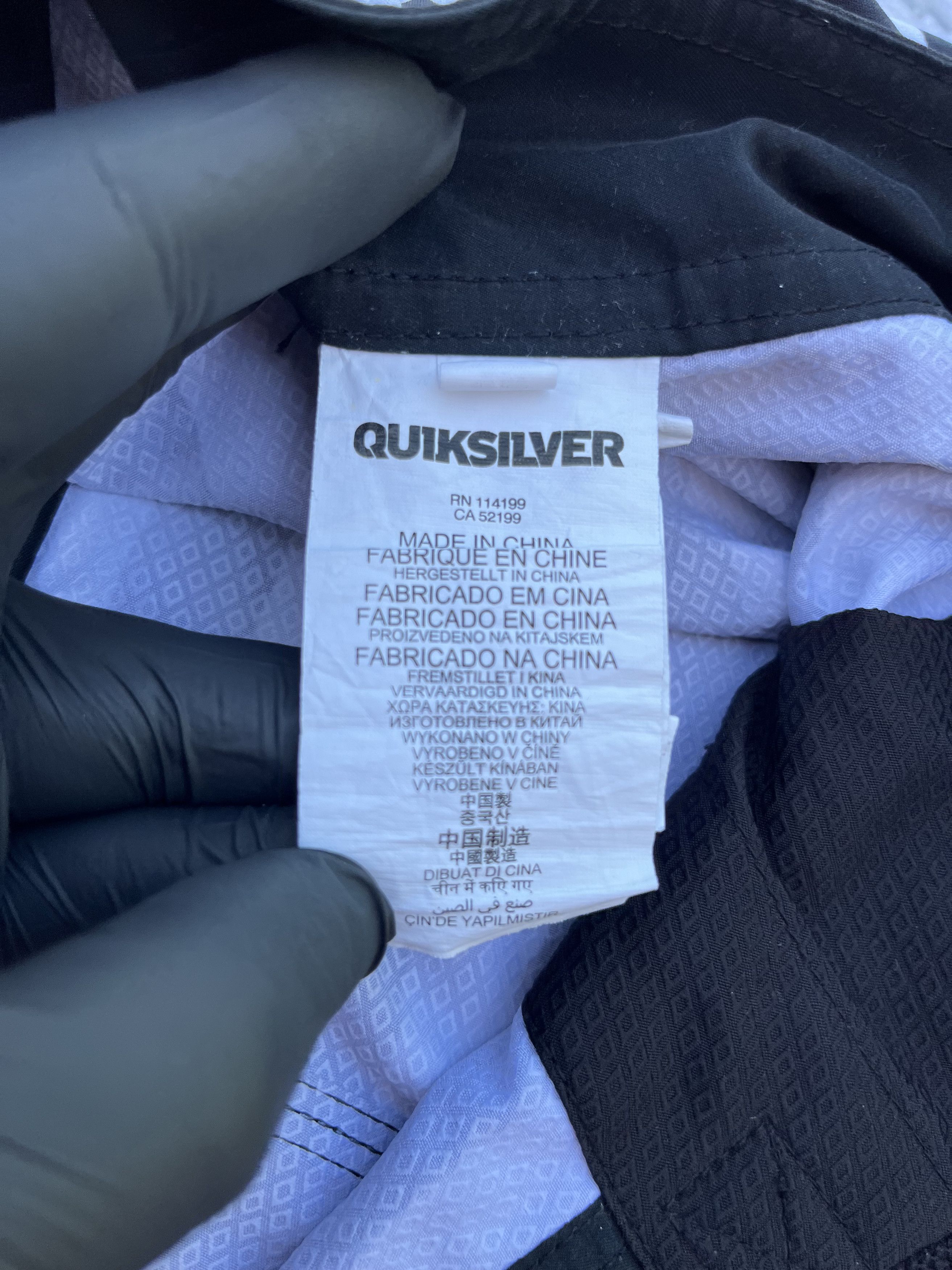 Quiksilver Vintage Swimming Shorts Quiksilver Men's Size 34 Size US 34 / EU 50 - 8 Thumbnail