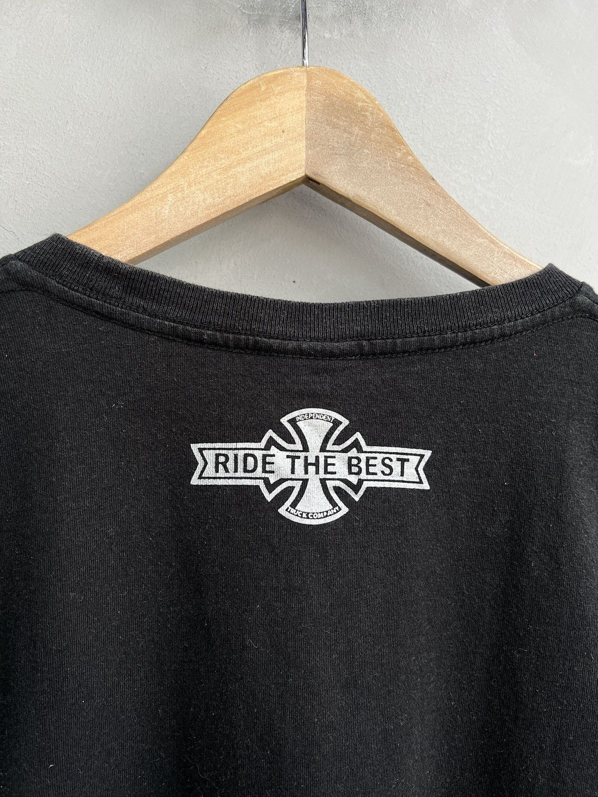 Independent Truck Co. Independent skater boxy fit t shirt y2k Size US L / EU 52-54 / 3 - 7 Thumbnail