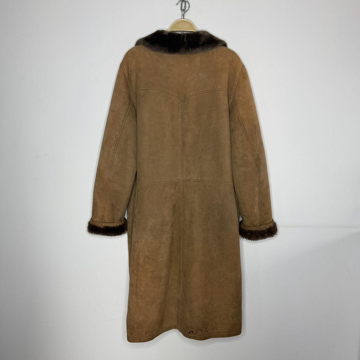 Genuine Leather Vintage Shearling Coat like Prada Size US M / EU 48-50 / 2 - 6 Thumbnail