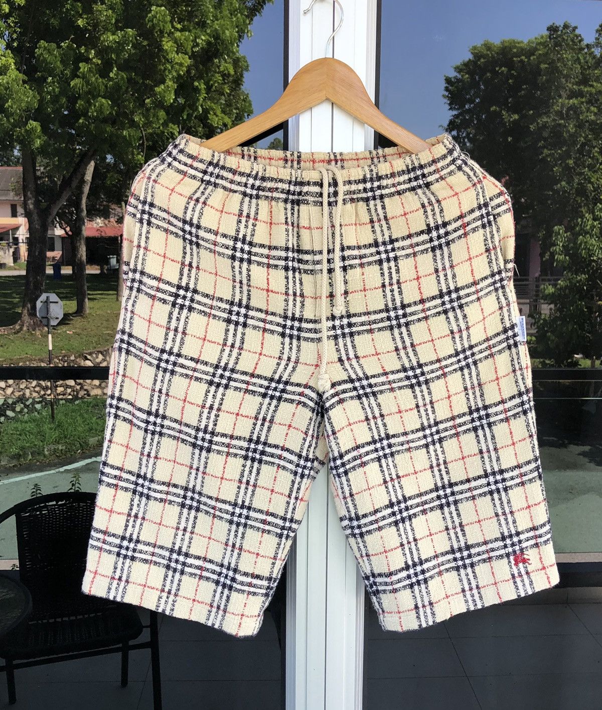 Burberry Burberry Blue Label Checked Cotton Shorts Pants Size US 30 / EU 46 - 8 Thumbnail