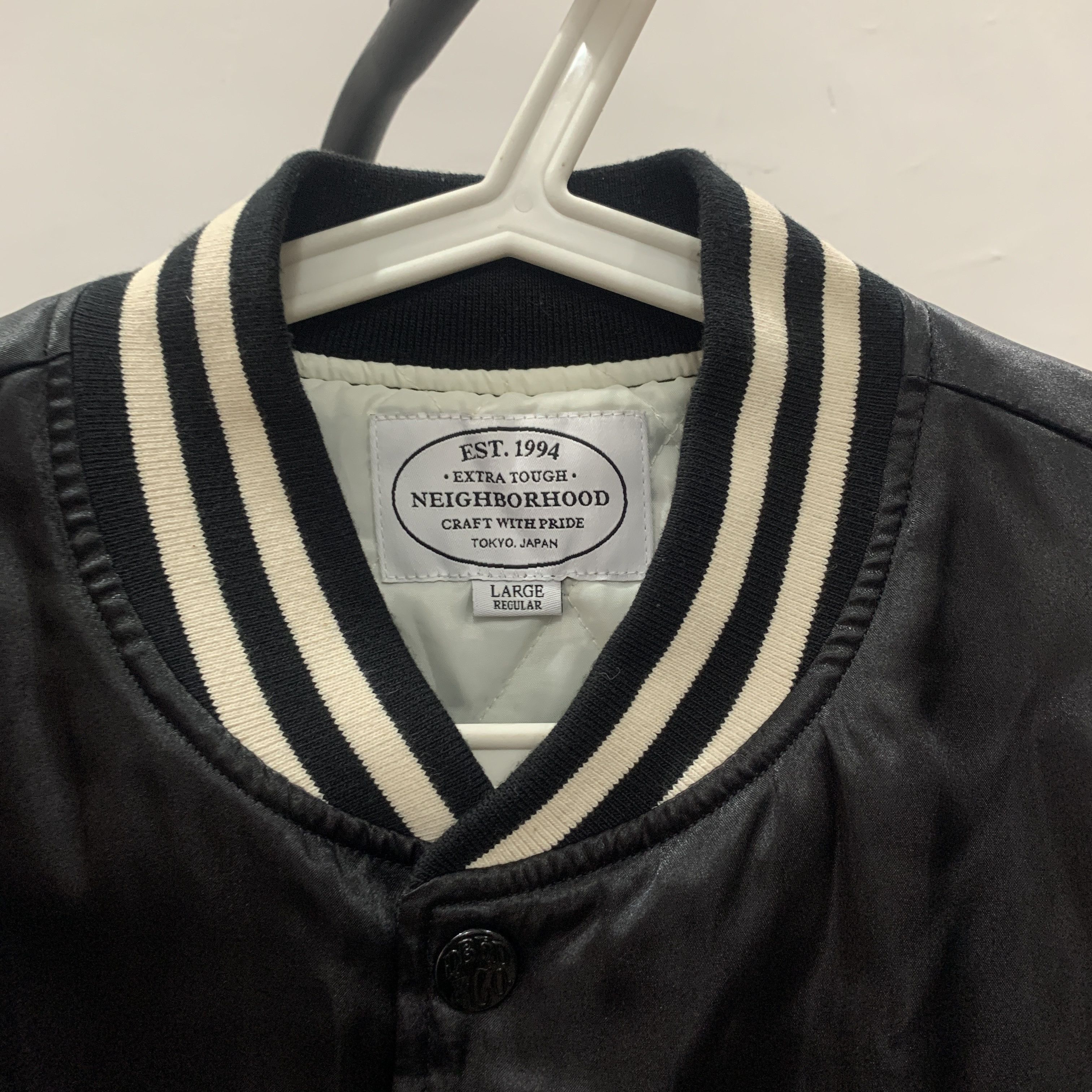 Neighborhood Neighborhood B.B Varsity Jkt 2016 Size US L / EU 52-54 / 3 - 5 Thumbnail