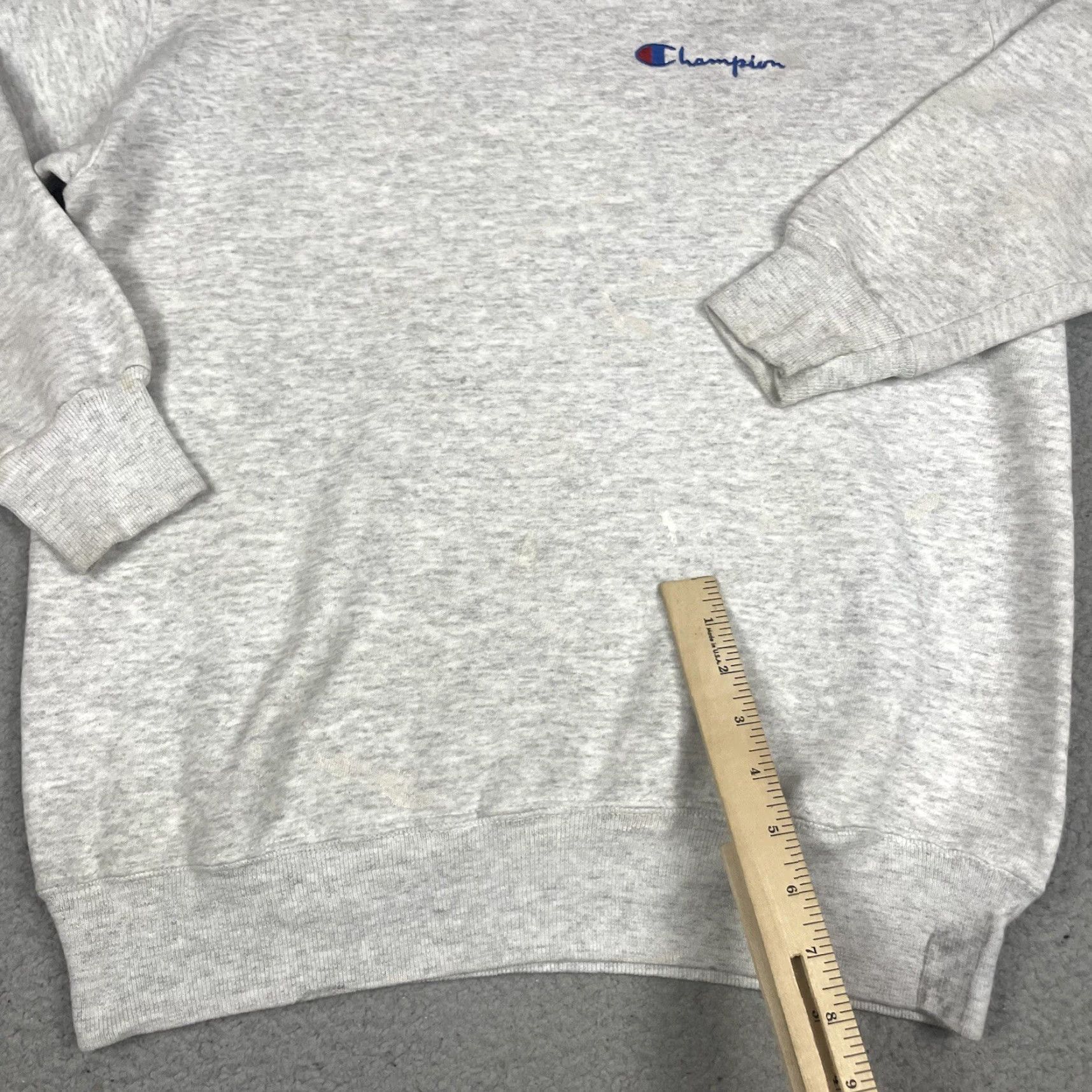 Champion VINTAGE Champion Sweatshirt Mens M Gray Embroidered USA 90s Spellout Logo Shirt Pullover Crew Neck All Seasons Size US M / EU 48-50 / 2 - 6 Thumbnail