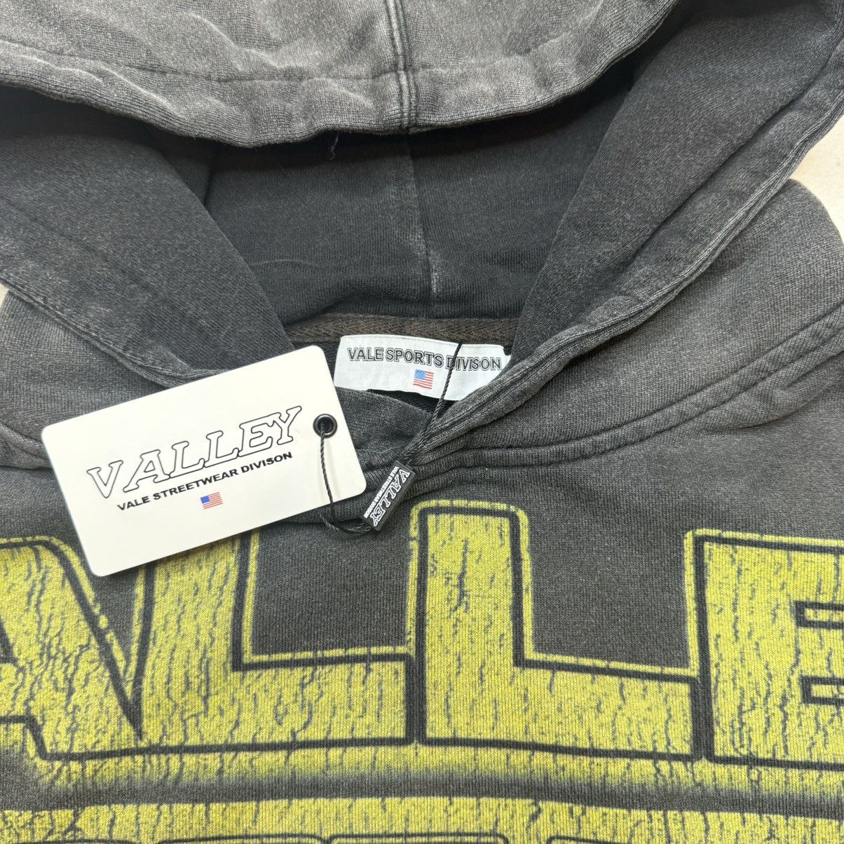 Vale Vale Forever Hellboy Pullover SIZE XL Size US XL / EU 56 / 4 - 4 Thumbnail