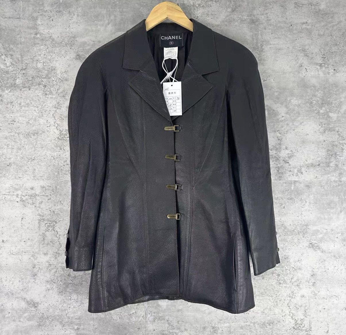 Chanel Chanel Mid-length Leather Jacket J42 Size XXS / US 00 / IT 34 - 1 Thumbnail