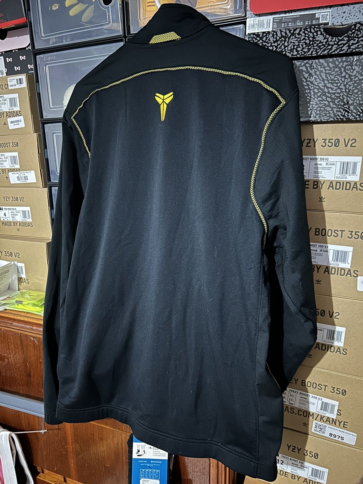 Nike Nike Men’s Black Yellow Kobe Bryant Mamba Full Zip Jacket Size US M / EU 48-50 / 2 - 6 Thumbnail