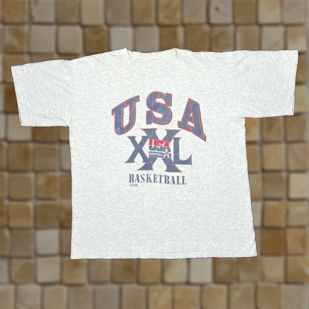 Salem Sportswear VINTAGE Salem Sportswear USA Basketball Graphic Single Stitch T-Shirt L XL Mens Grey cotton 1992 1990s Size US L / EU 52-54 / 3 - 1 Thumbnail
